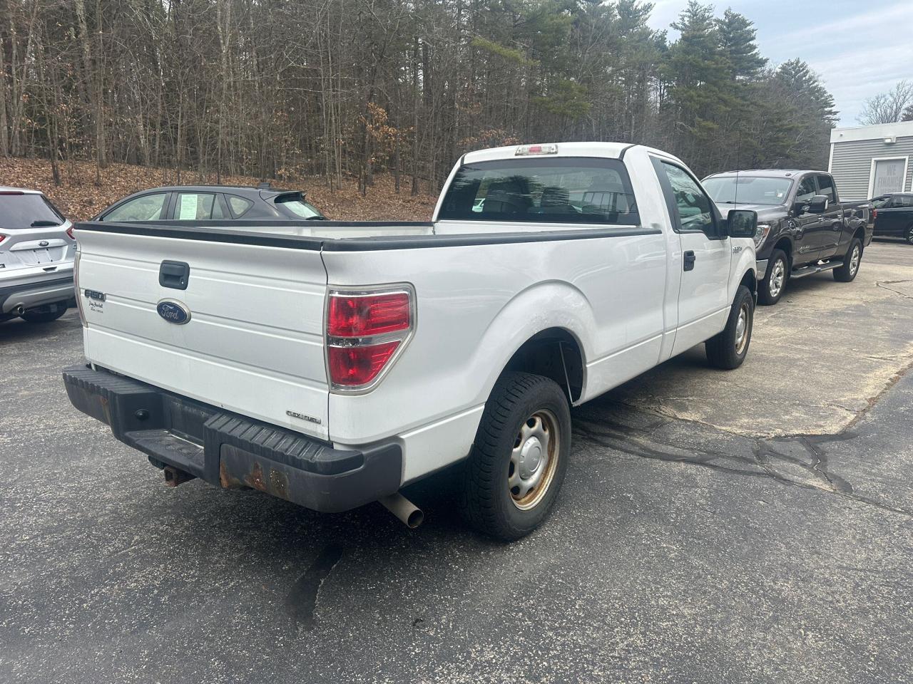 Photo 3 VIN: 1FTMF1CM1BKD82843 - FORD F-150 