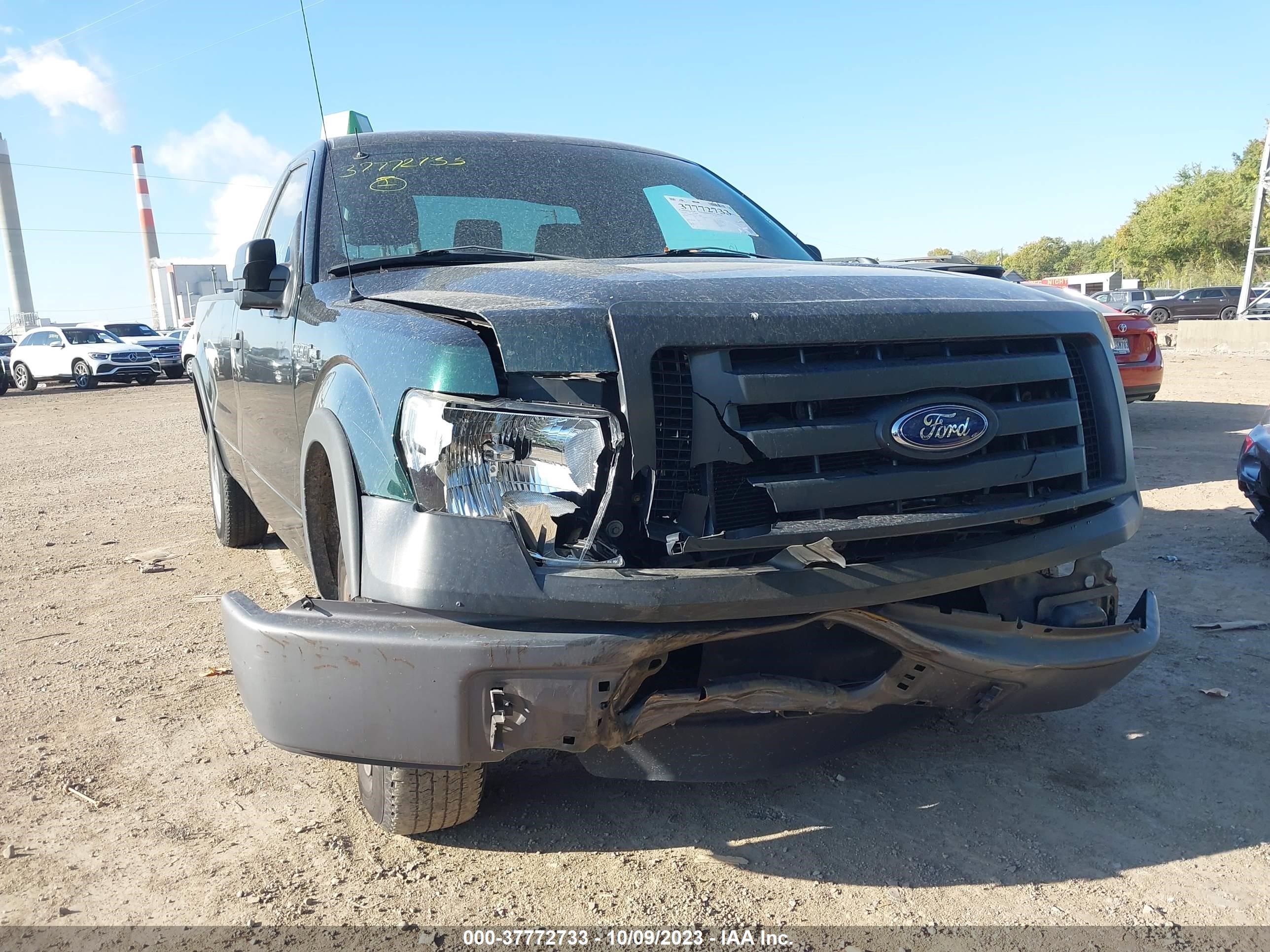 Photo 5 VIN: 1FTMF1CM1CKE37602 - FORD F-150 