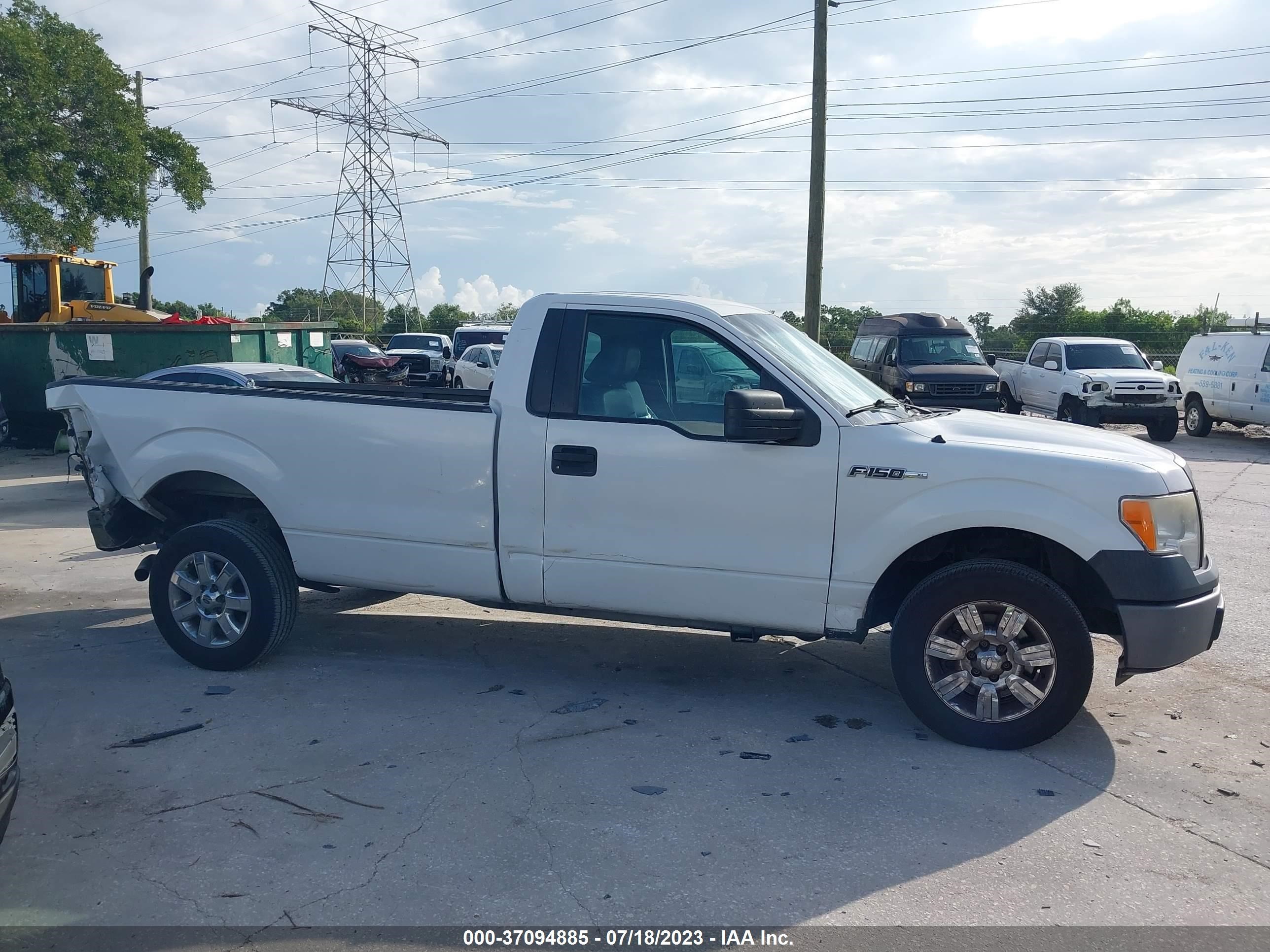 Photo 13 VIN: 1FTMF1CM1EKD09072 - FORD F-150 