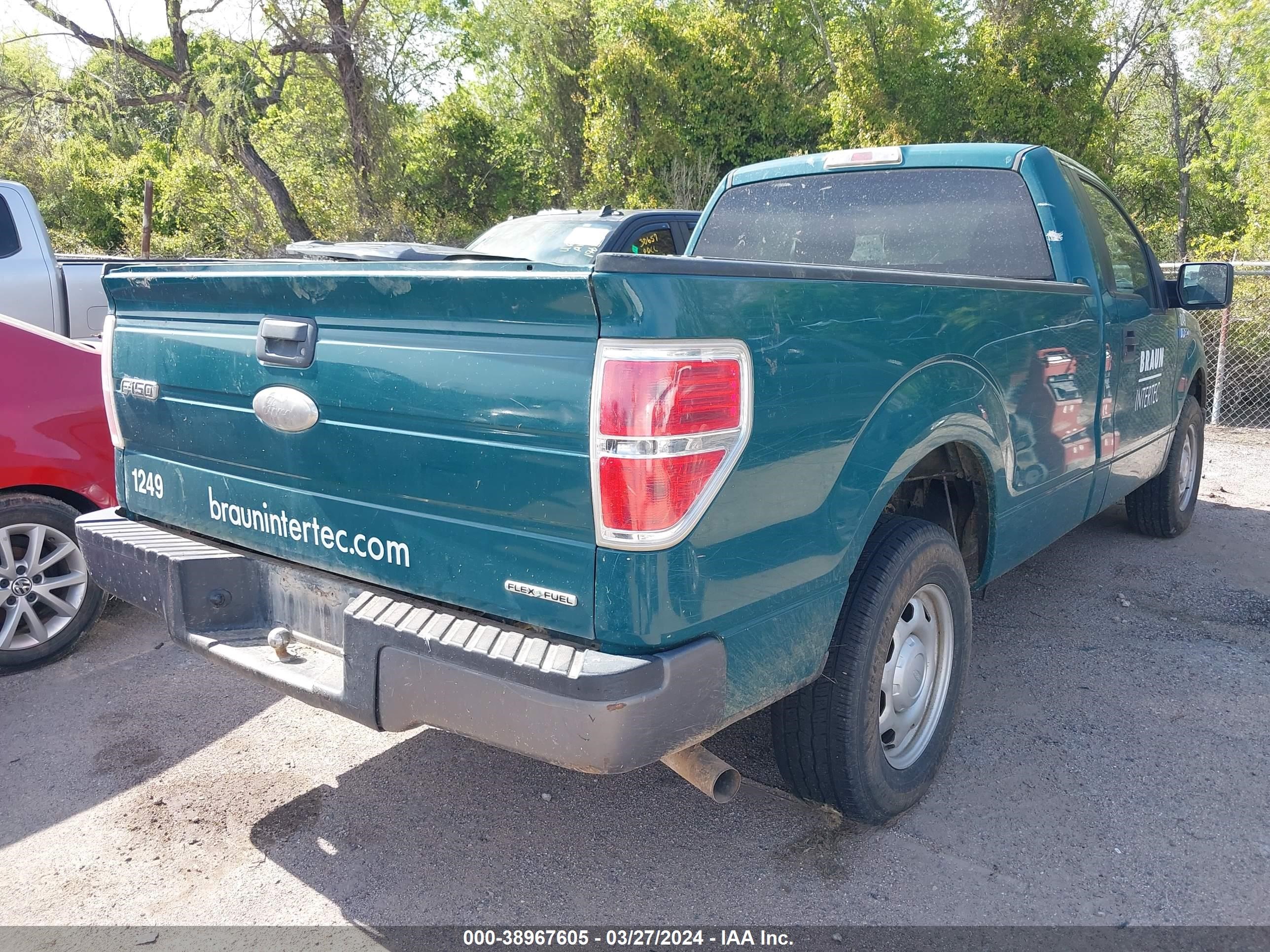 Photo 3 VIN: 1FTMF1CM2CKD62330 - FORD F-150 