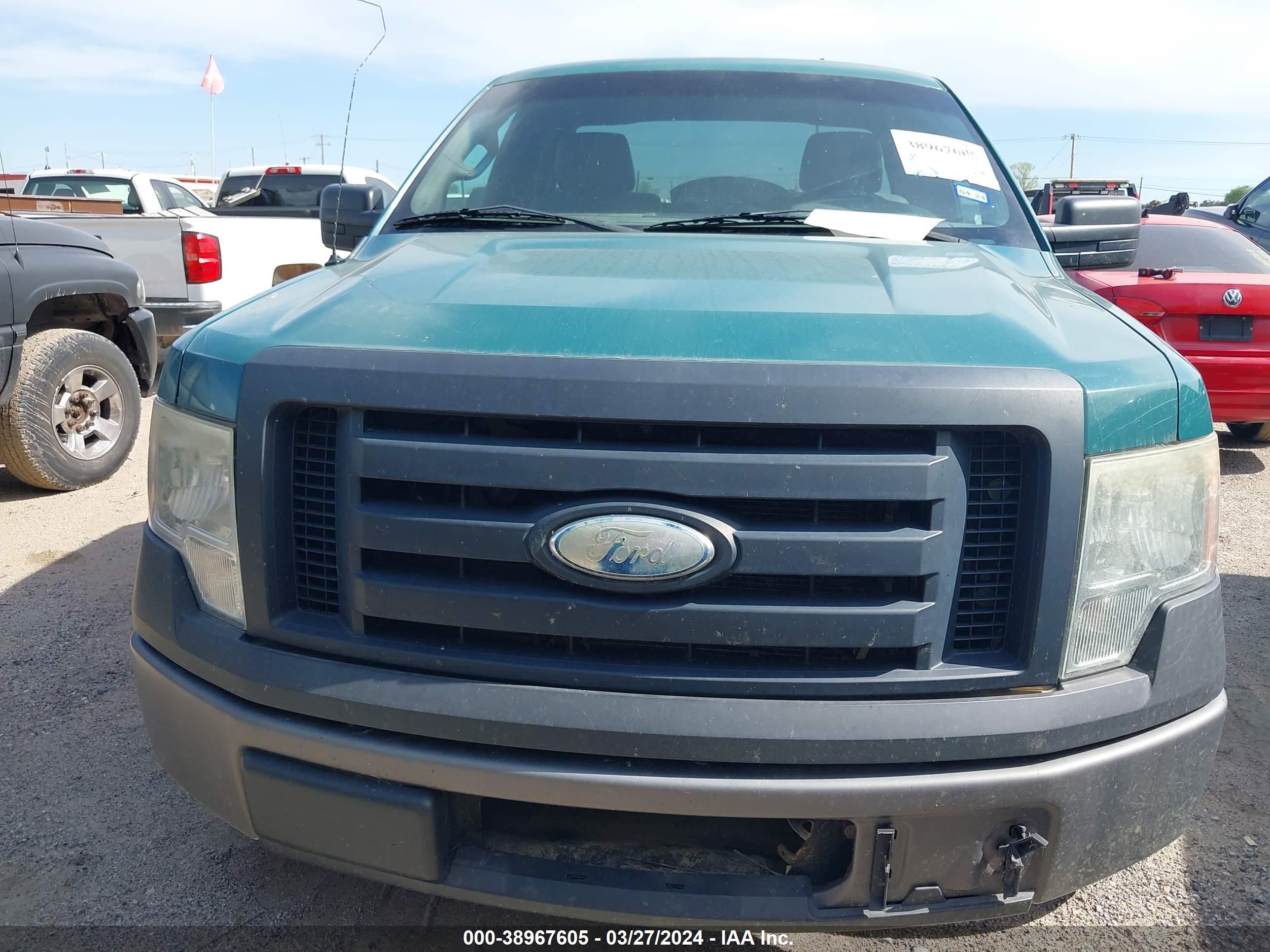 Photo 5 VIN: 1FTMF1CM2CKD62330 - FORD F-150 