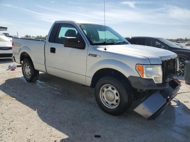 Photo 3 VIN: 1FTMF1CM2DKD36876 - FORD F150 