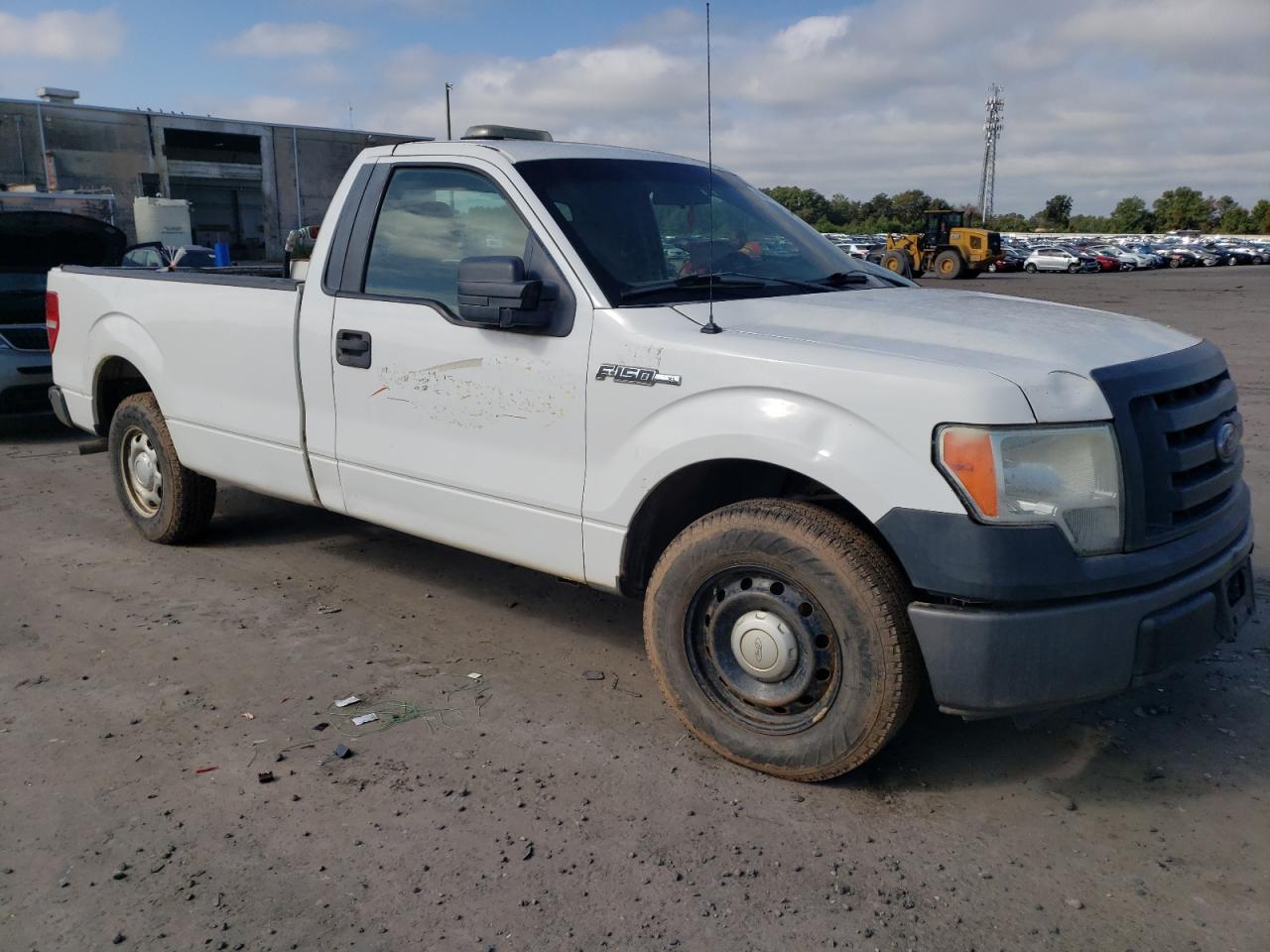 Photo 3 VIN: 1FTMF1CM3BKD08288 - FORD F-150 