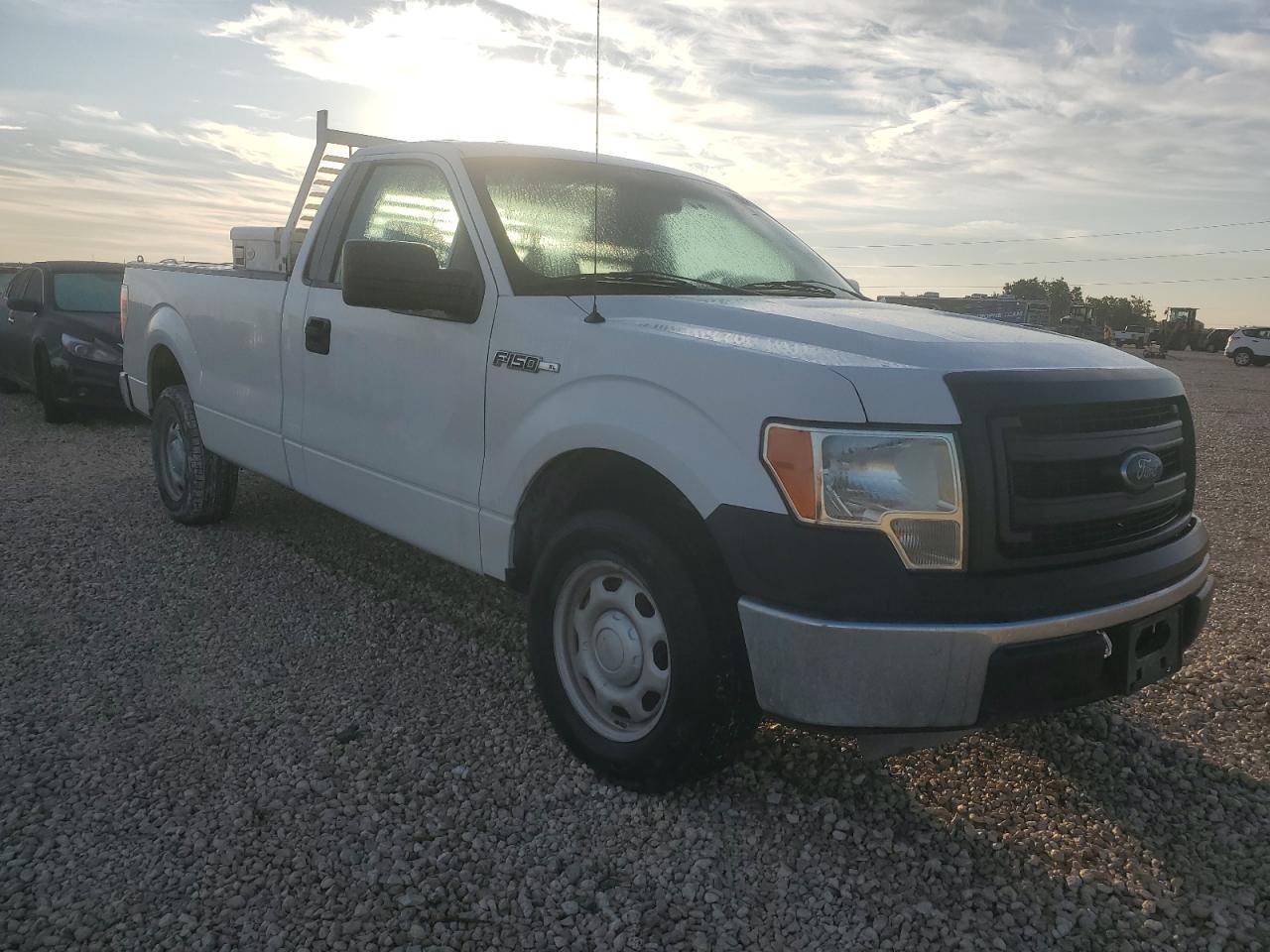 Photo 3 VIN: 1FTMF1CM3DKD53525 - FORD F-150 