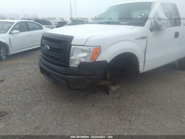 Photo 5 VIN: 1FTMF1CM3DKE24383 - FORD F-150 