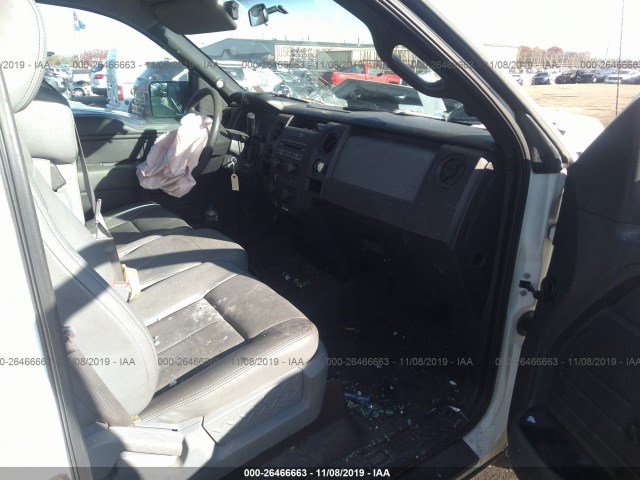 Photo 4 VIN: 1FTMF1CM3DKF42952 - FORD F-150 