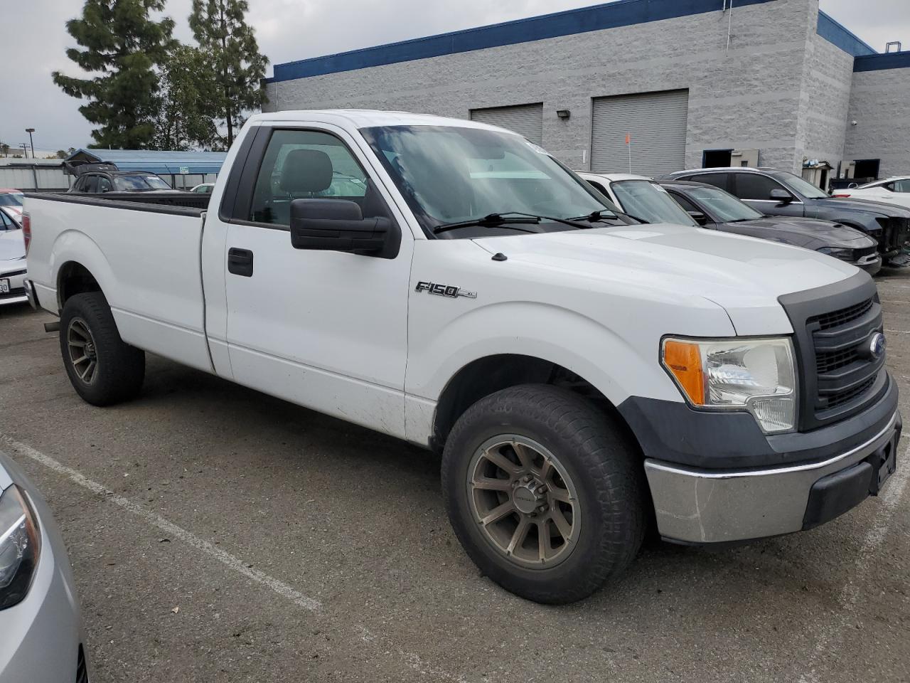 Photo 3 VIN: 1FTMF1CM4DKD55333 - FORD F-150 