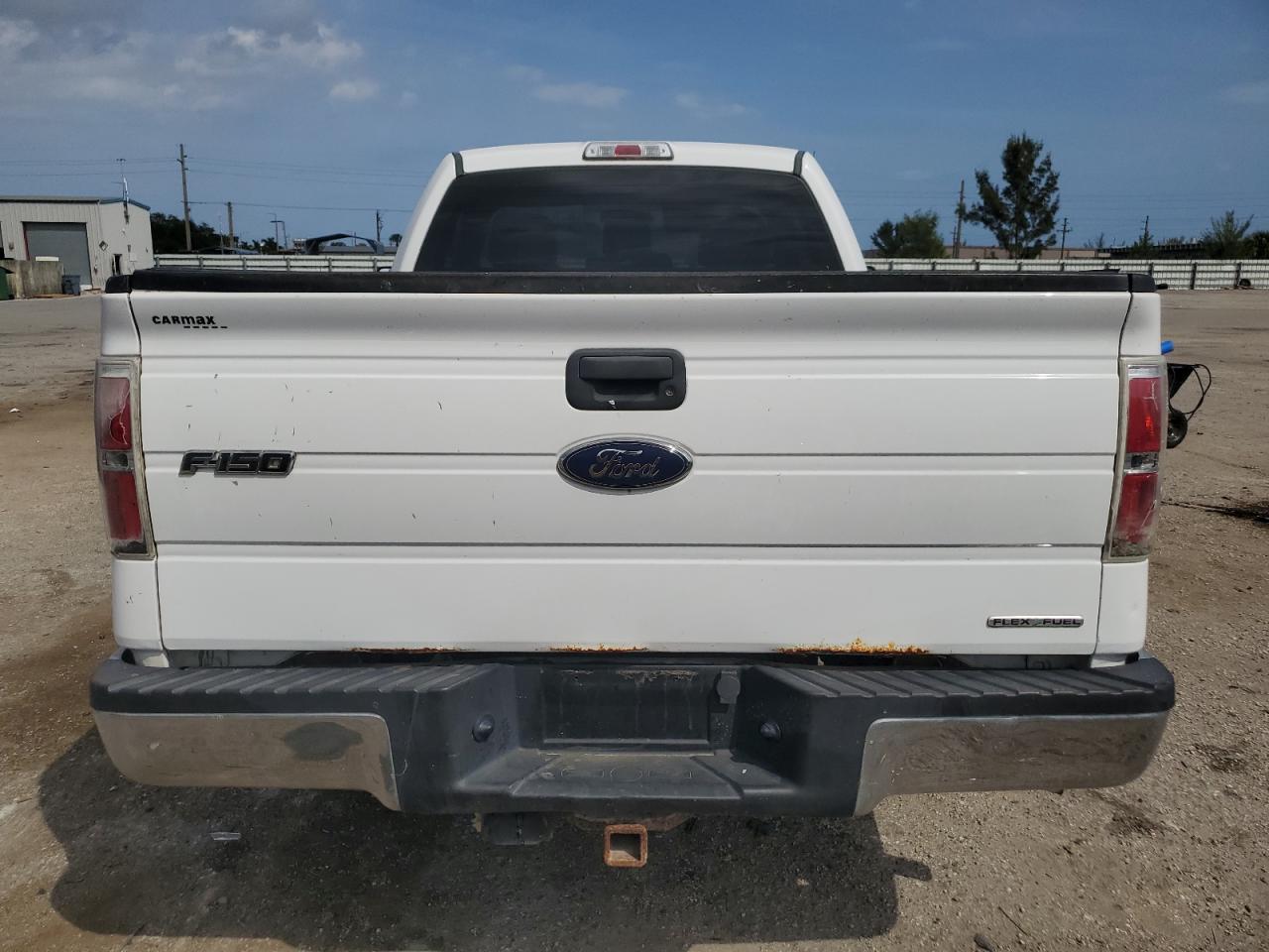 Photo 8 VIN: 1FTMF1CM4EKF88114 - FORD F-150 