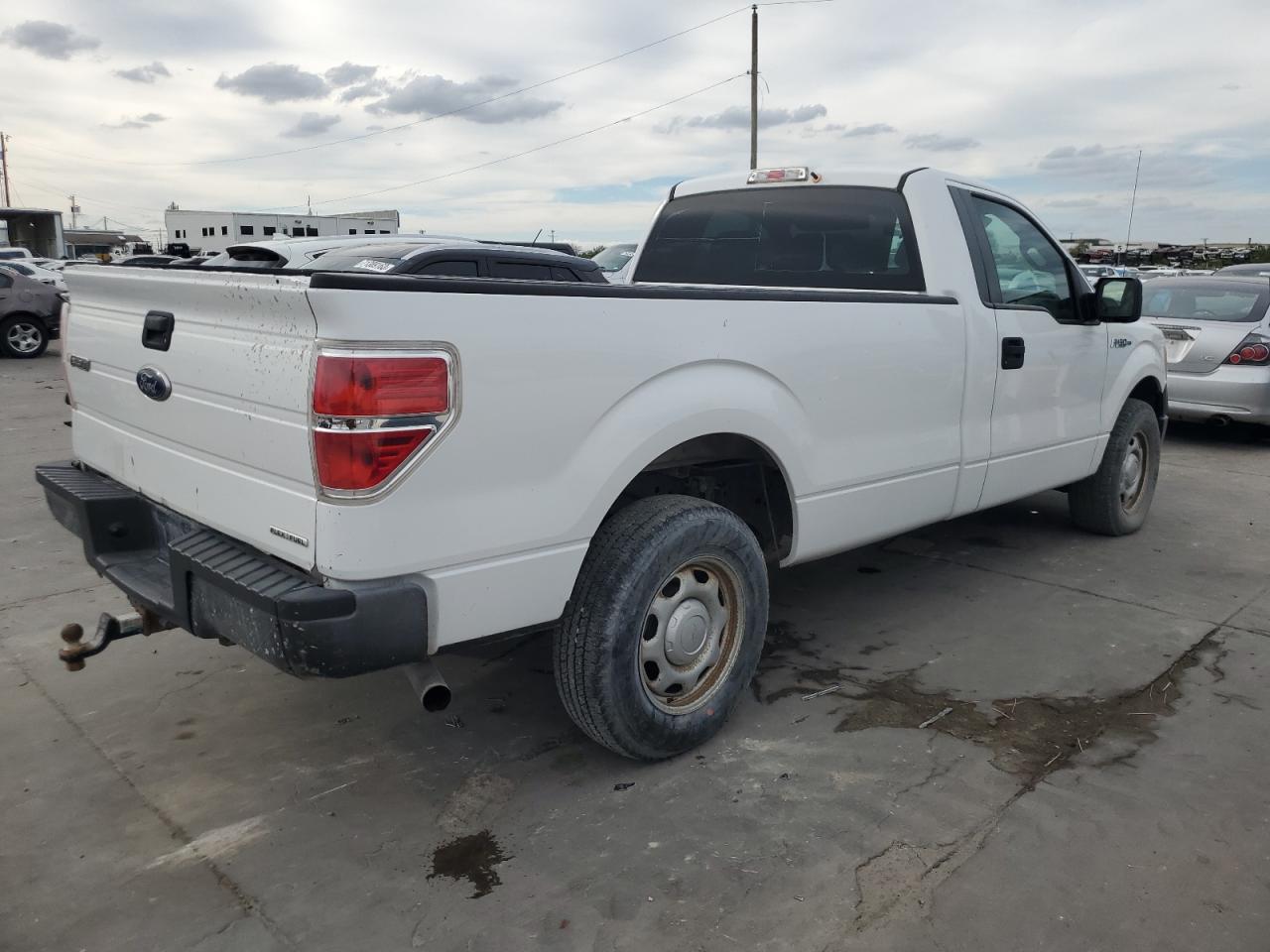 Photo 2 VIN: 1FTMF1CM5DKD72528 - FORD F-150 