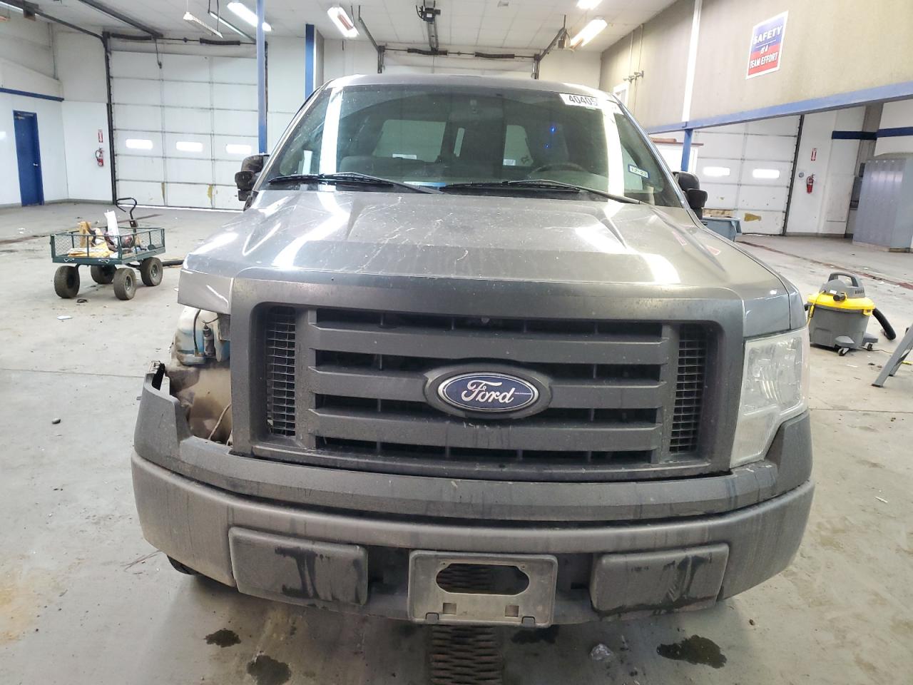 Photo 4 VIN: 1FTMF1CM8CFA57200 - FORD F-150 