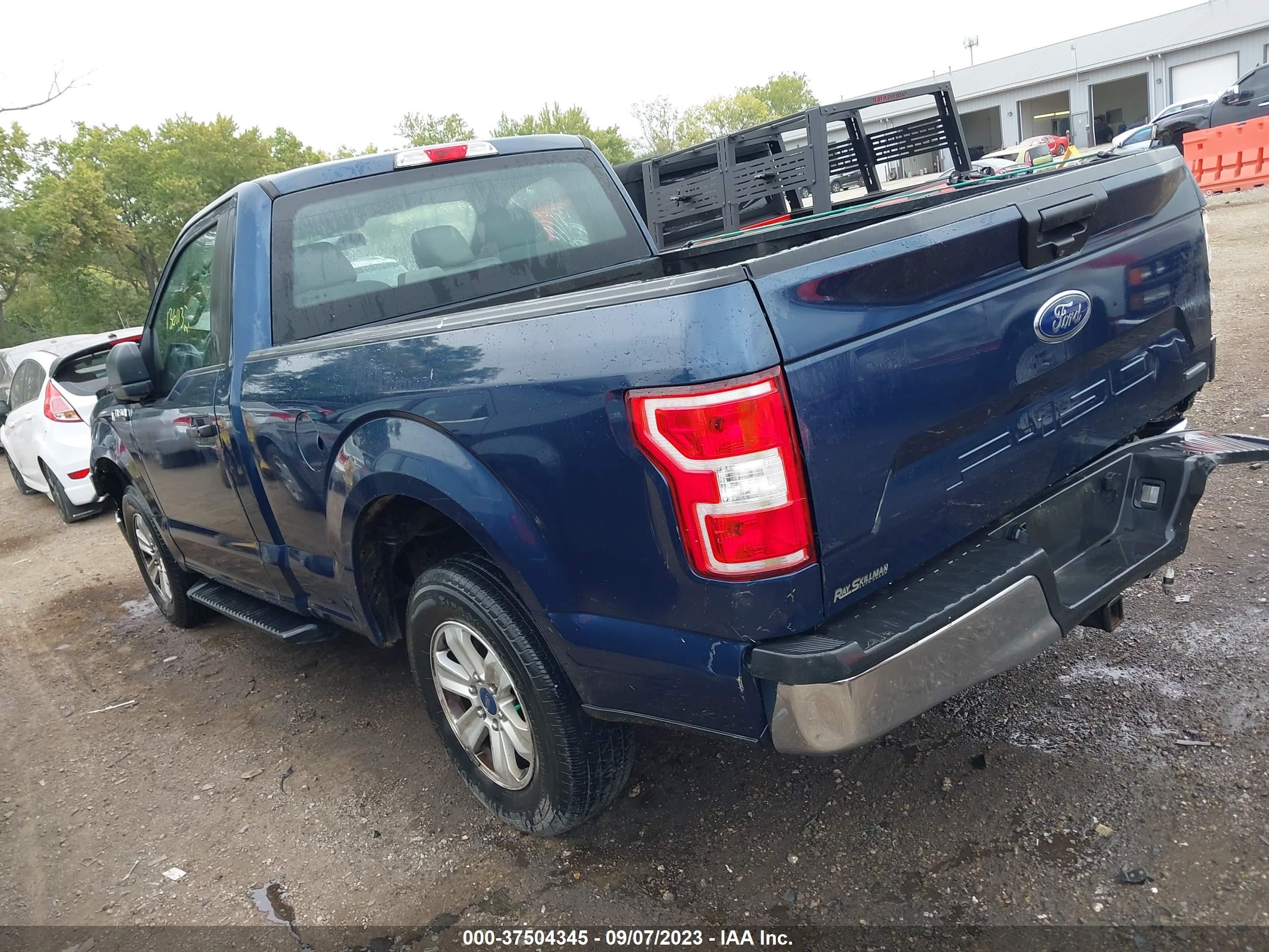 Photo 2 VIN: 1FTMF1CP9JFA28554 - FORD F-150 