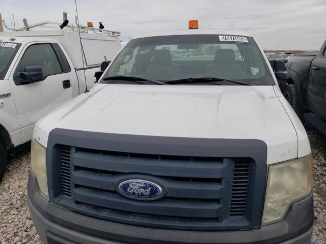 Photo 4 VIN: 1FTMF1CW4AKC33102 - FORD F150 