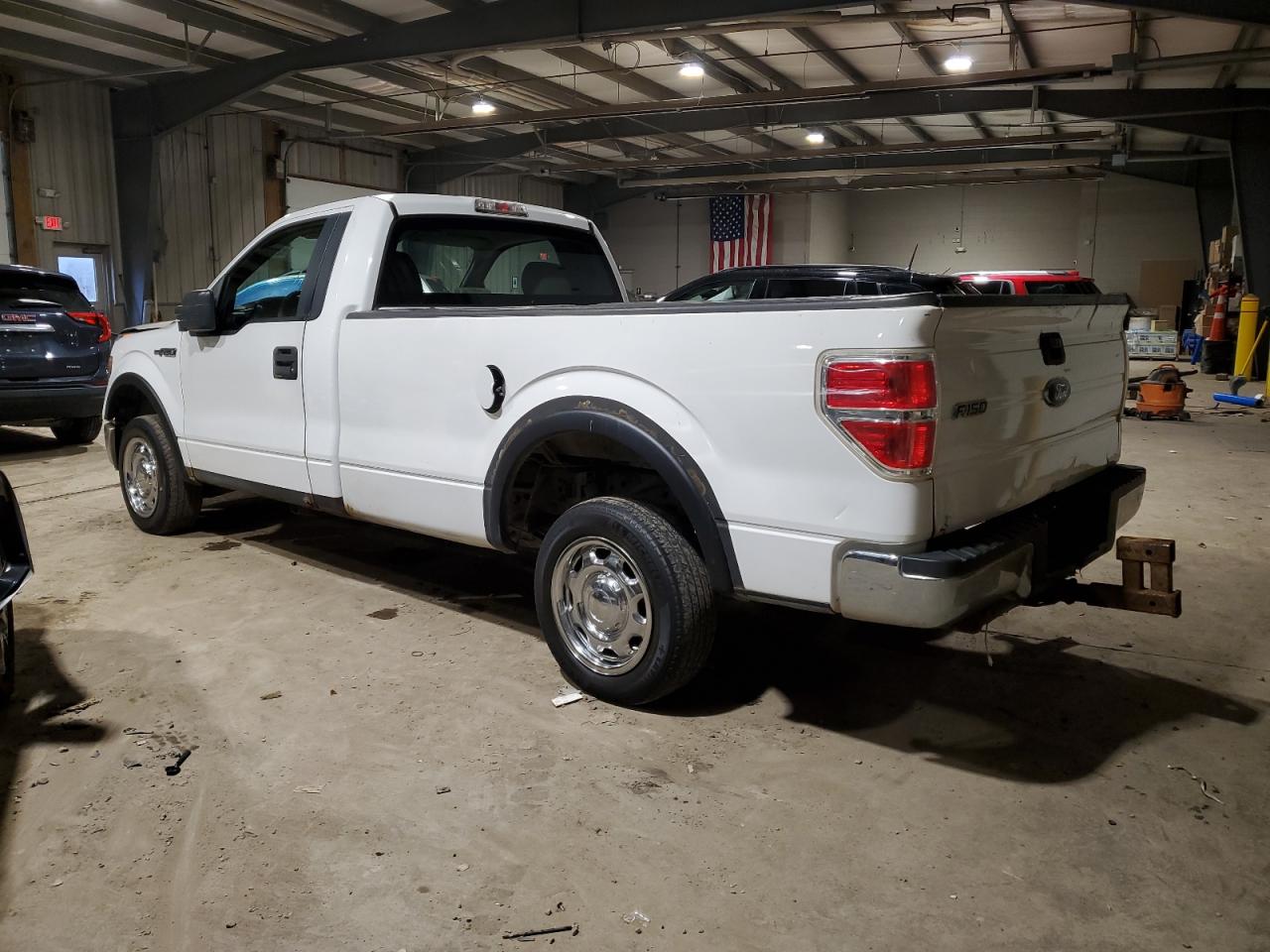 Photo 1 VIN: 1FTMF1CW6AKB96750 - FORD F-150 