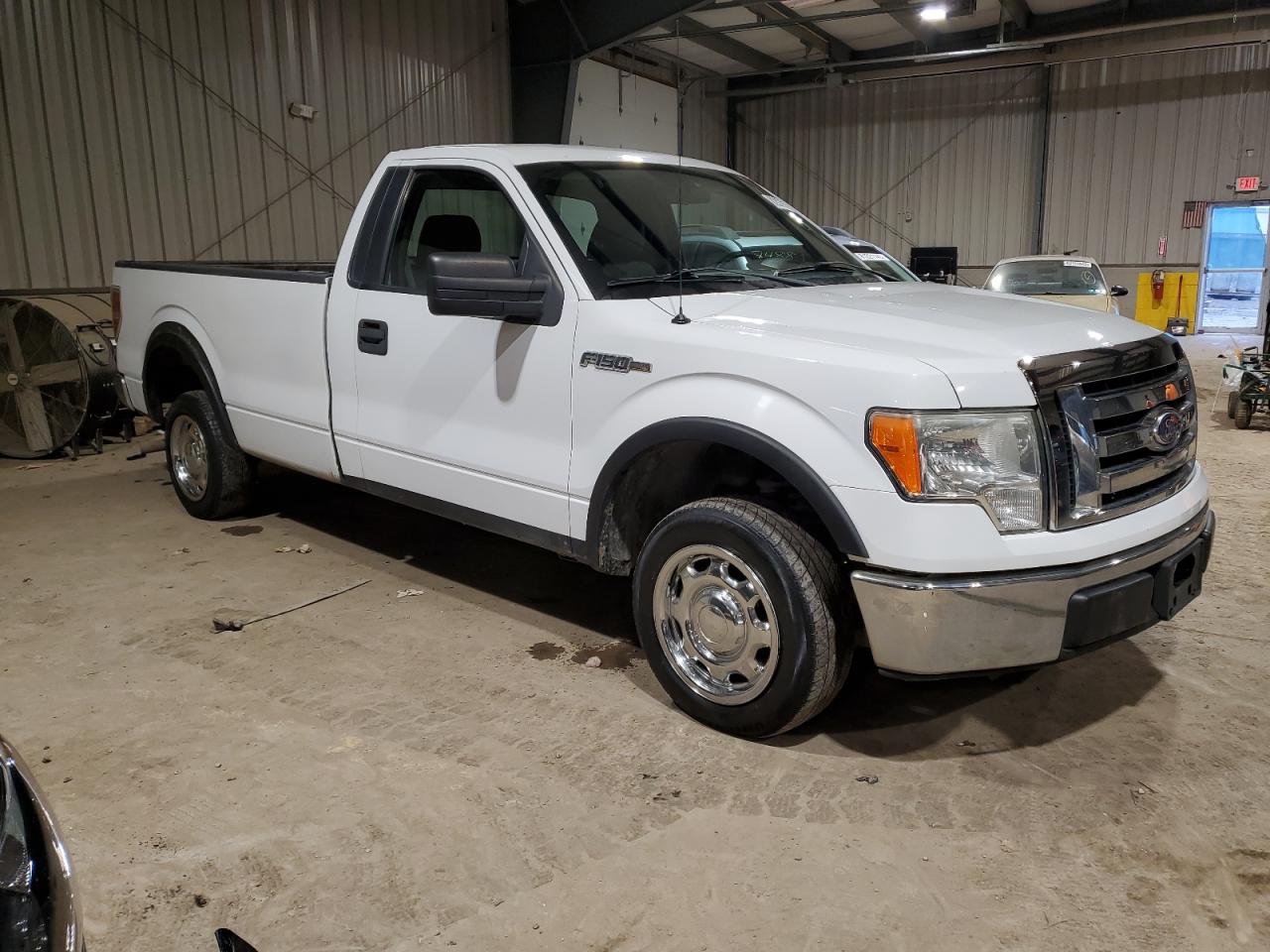 Photo 3 VIN: 1FTMF1CW6AKB96750 - FORD F-150 