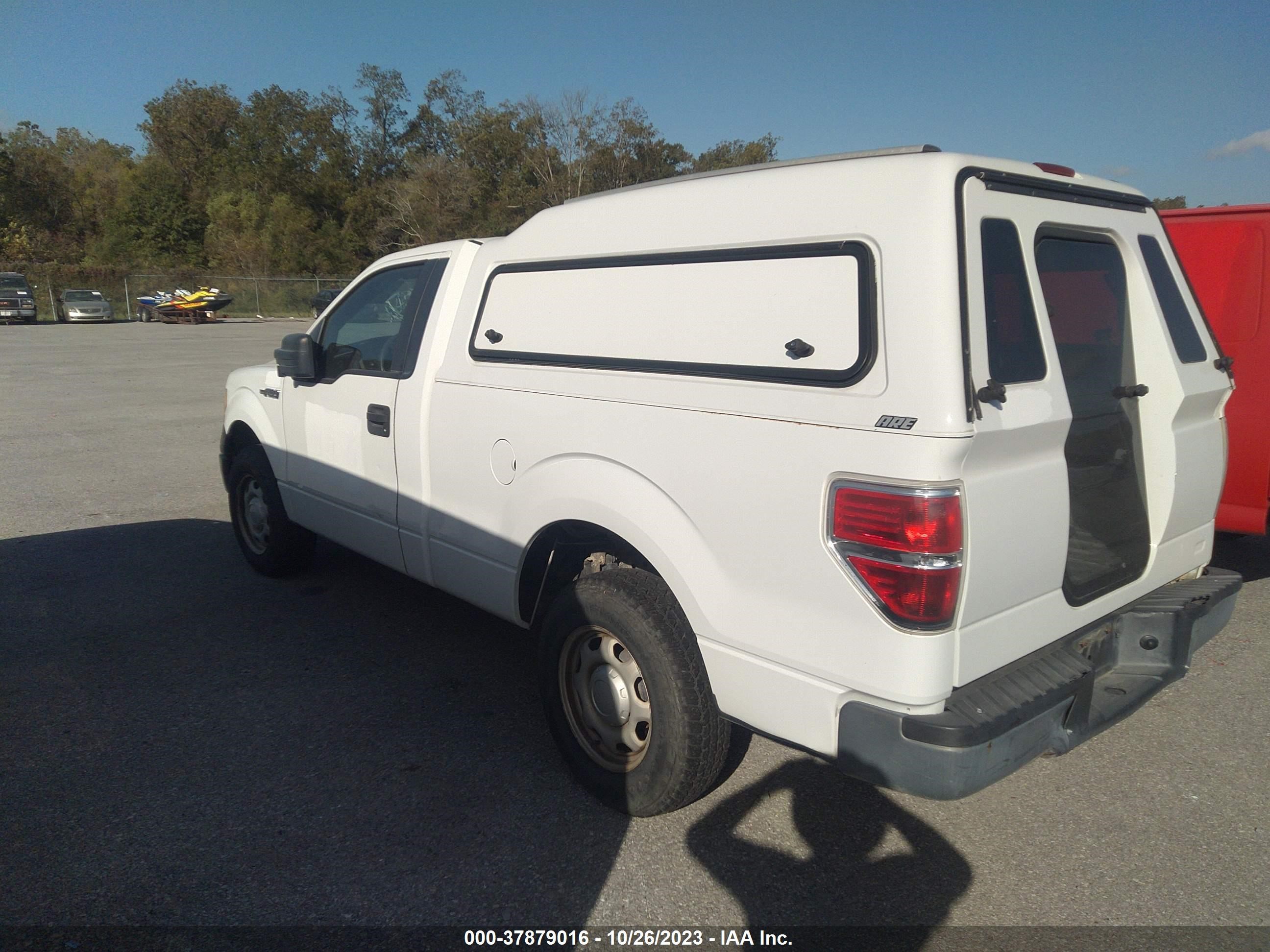 Photo 2 VIN: 1FTMF1CW6AKB97722 - FORD F-150 