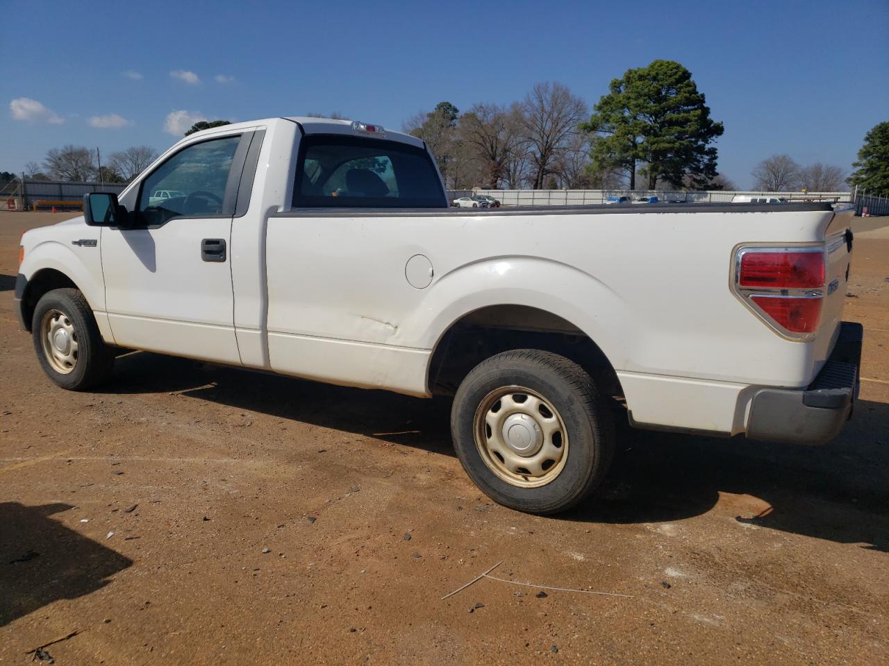 Photo 1 VIN: 1FTMF1CW8AKB15778 - FORD F-150 