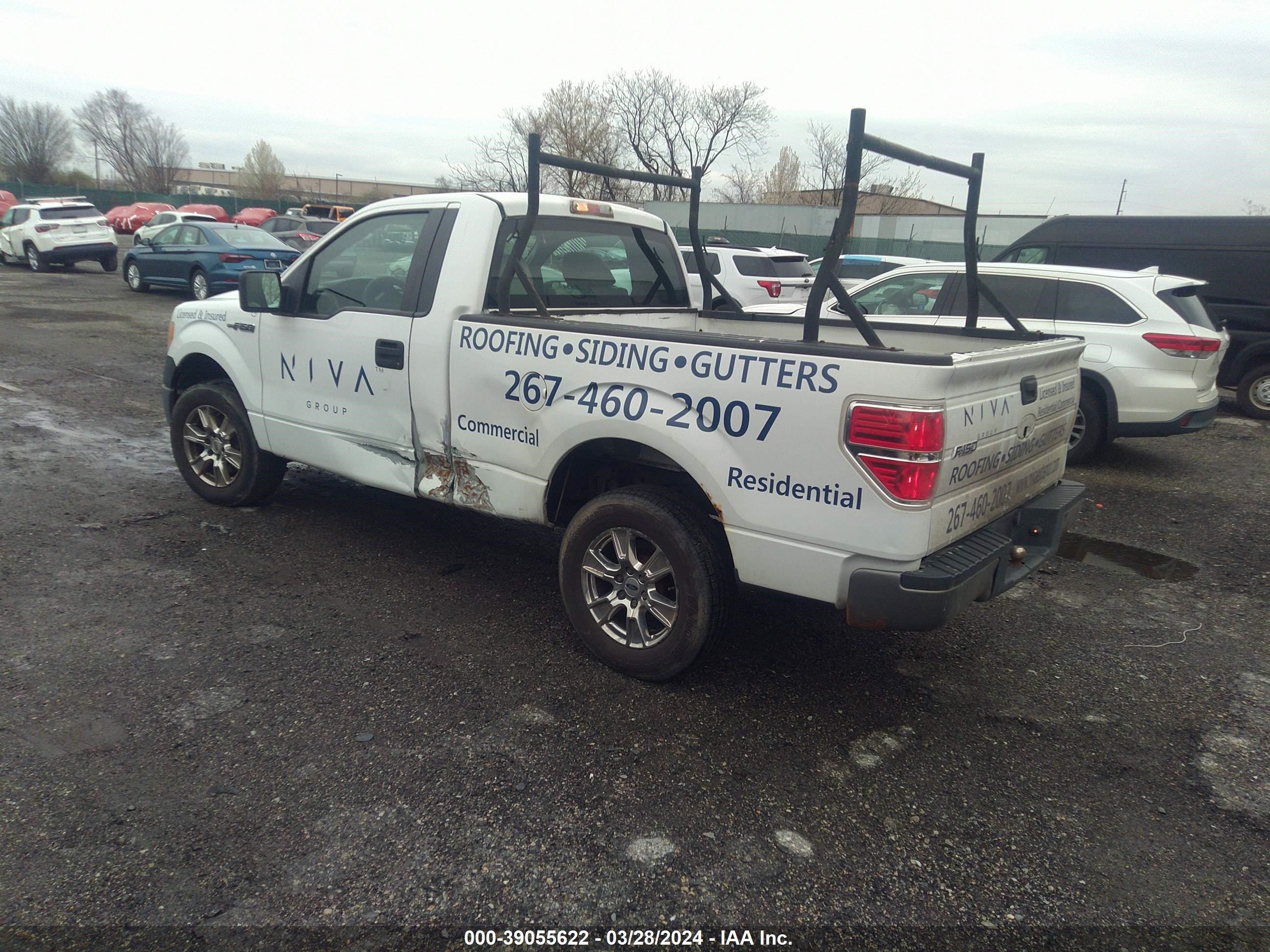 Photo 2 VIN: 1FTMF1CW8AKC37394 - FORD F-150 