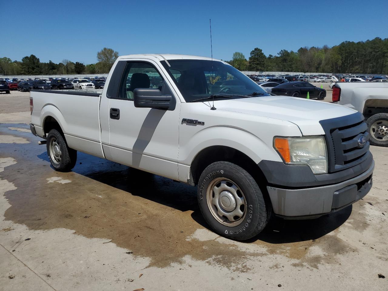 Photo 3 VIN: 1FTMF1CW8AKE13313 - FORD F-150 