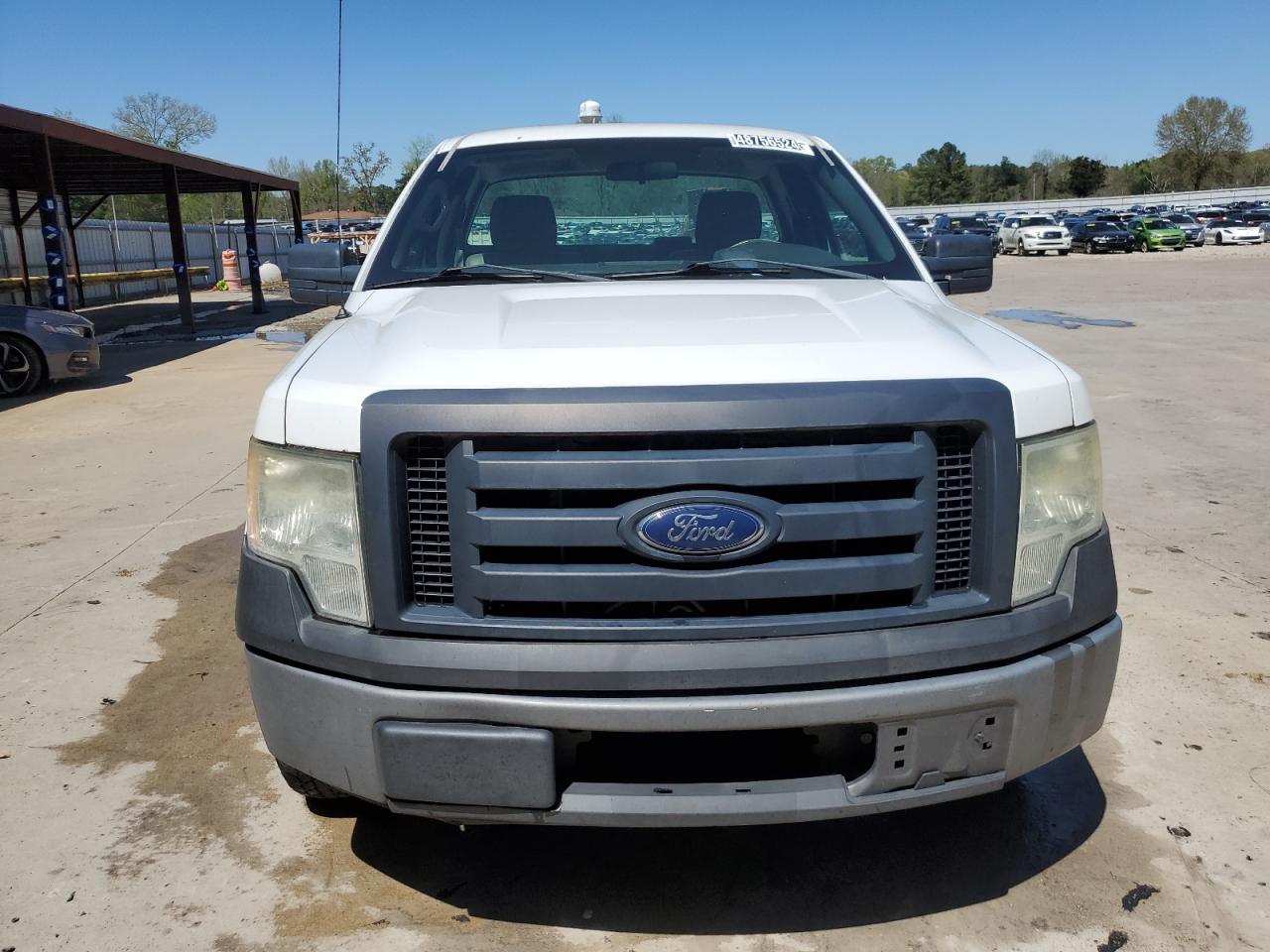 Photo 4 VIN: 1FTMF1CW8AKE13313 - FORD F-150 