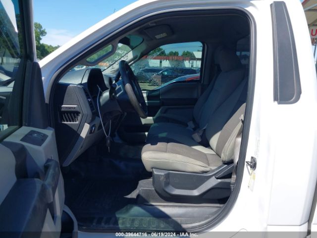 Photo 4 VIN: 1FTMF1E52JKF69660 - FORD F-150 