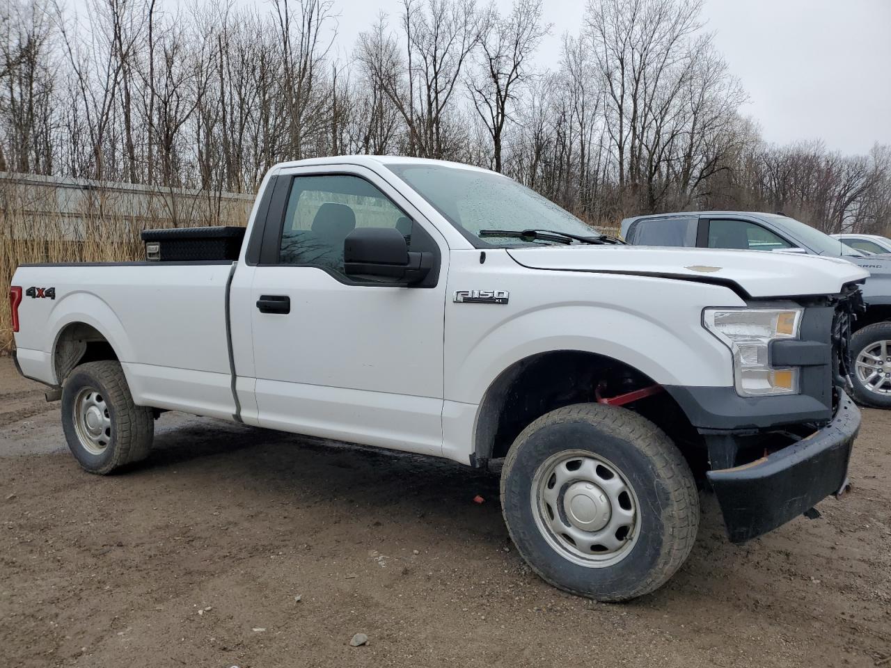 Photo 3 VIN: 1FTMF1E81HKD81555 - FORD F-150 