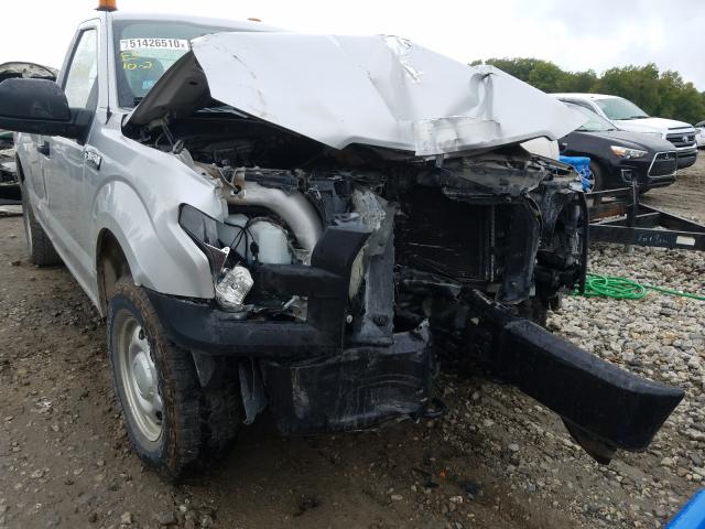 Photo 8 VIN: 1FTMF1E82HKC78788 - FORD F150 XL 