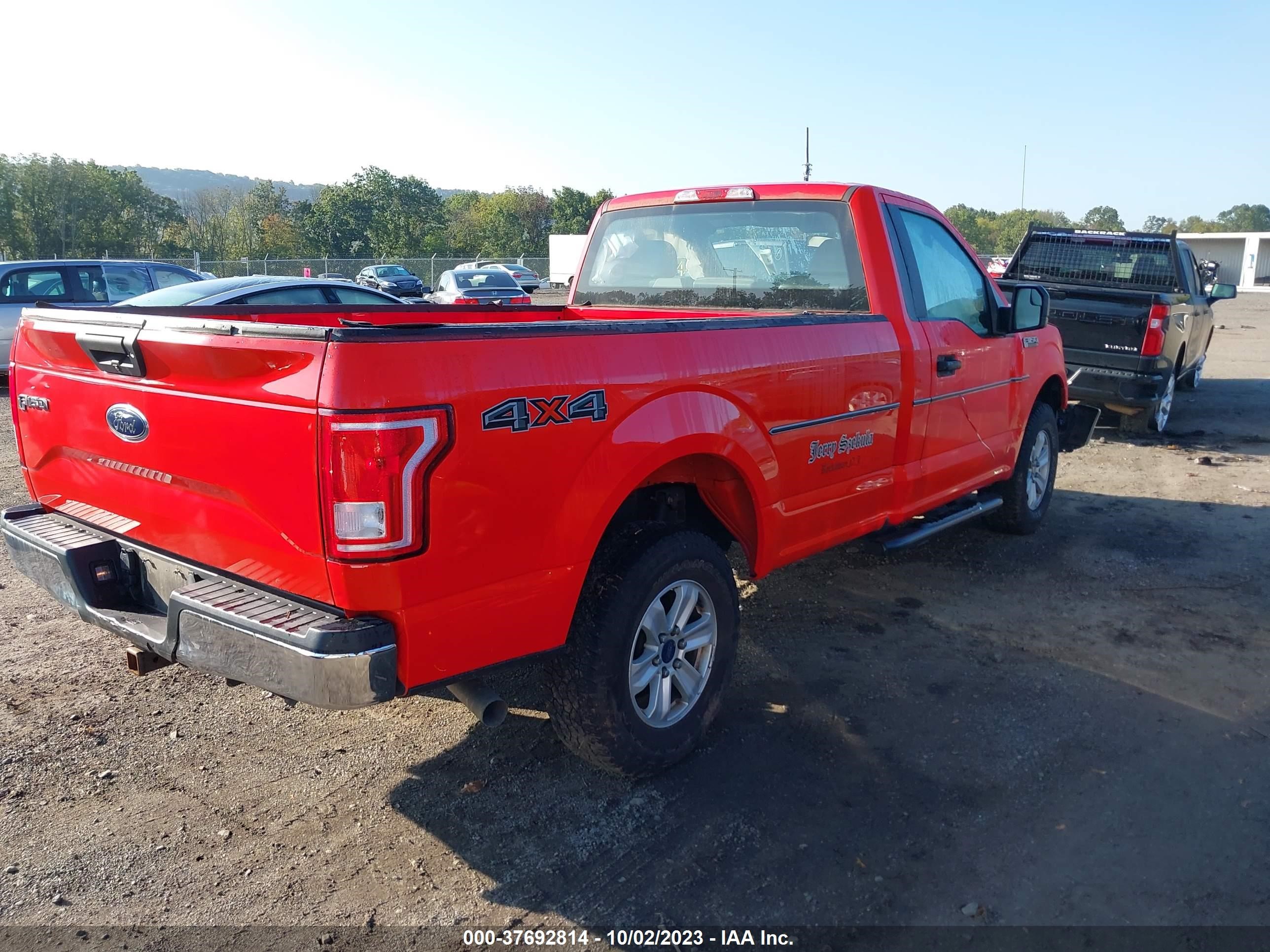 Photo 3 VIN: 1FTMF1EF4HKC68553 - FORD F-150 