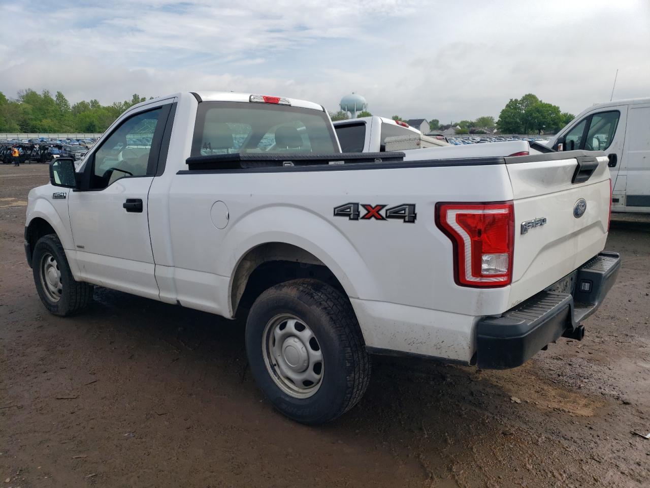 Photo 1 VIN: 1FTMF1EP4GKE90601 - FORD F-150 