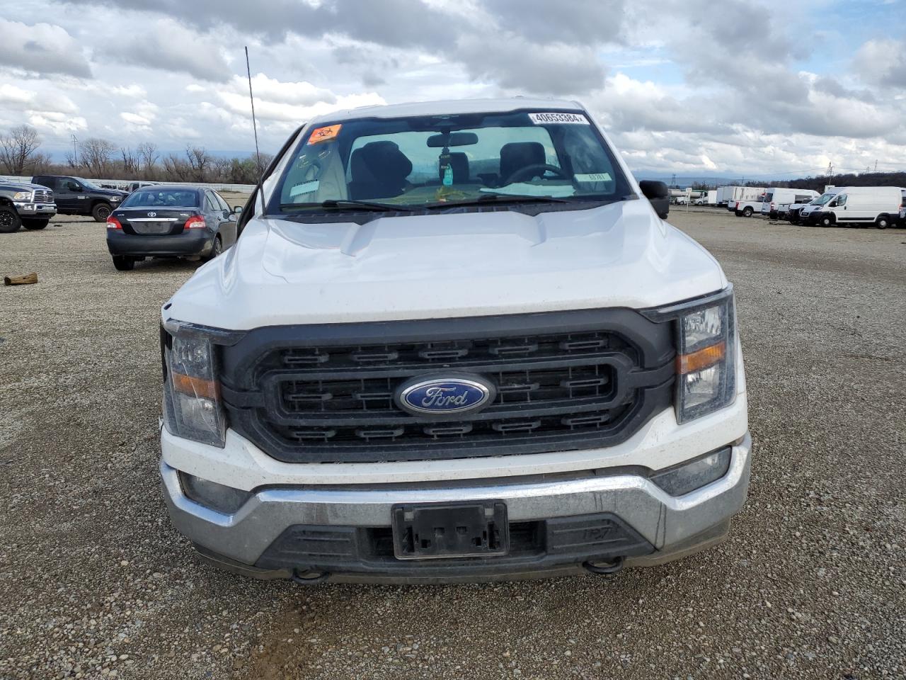 Photo 4 VIN: 1FTMF1EP6PKD98342 - FORD F-150 