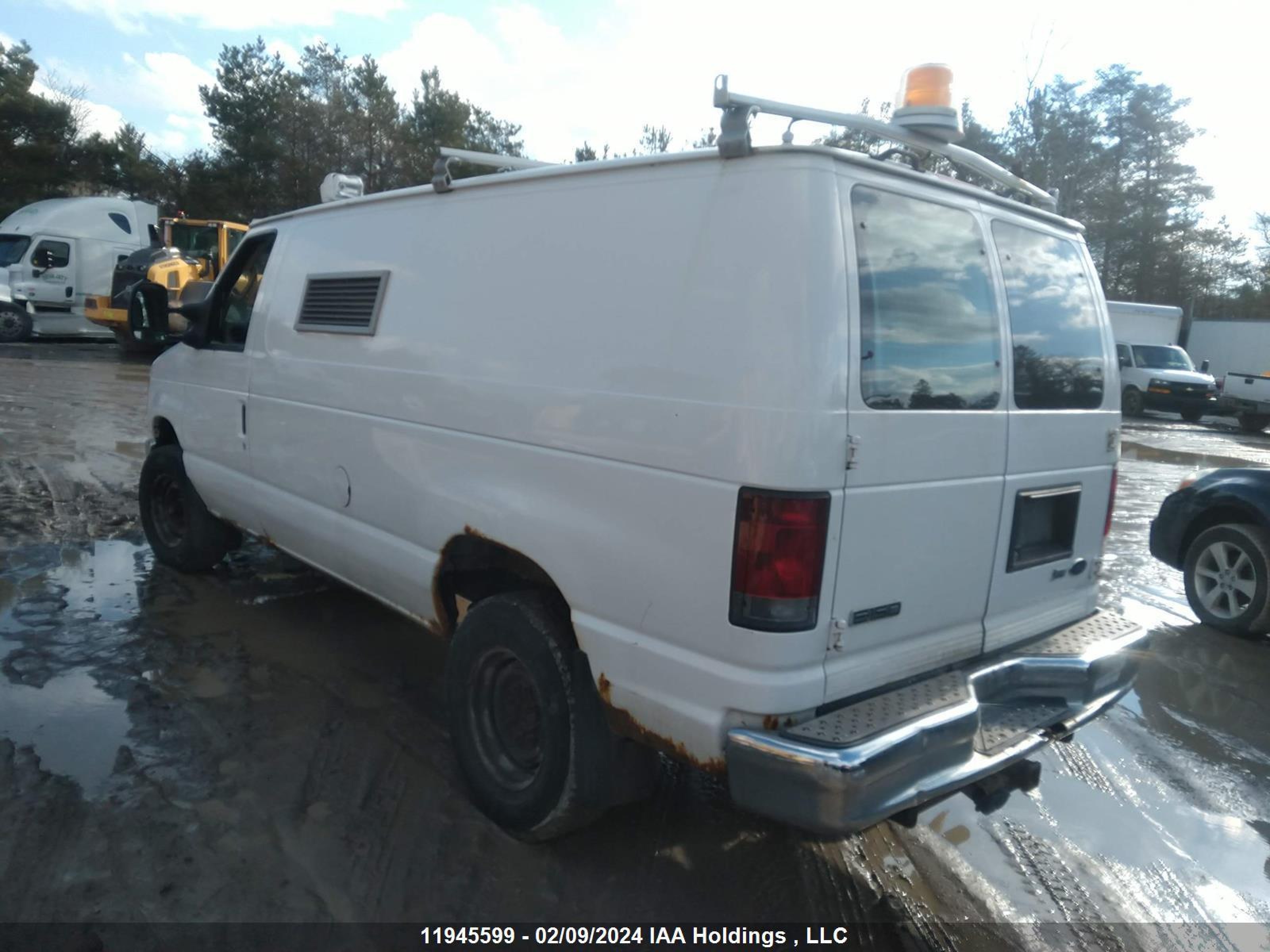 Photo 2 VIN: 1FTNE14W19DA40833 - FORD ECONOLINE 