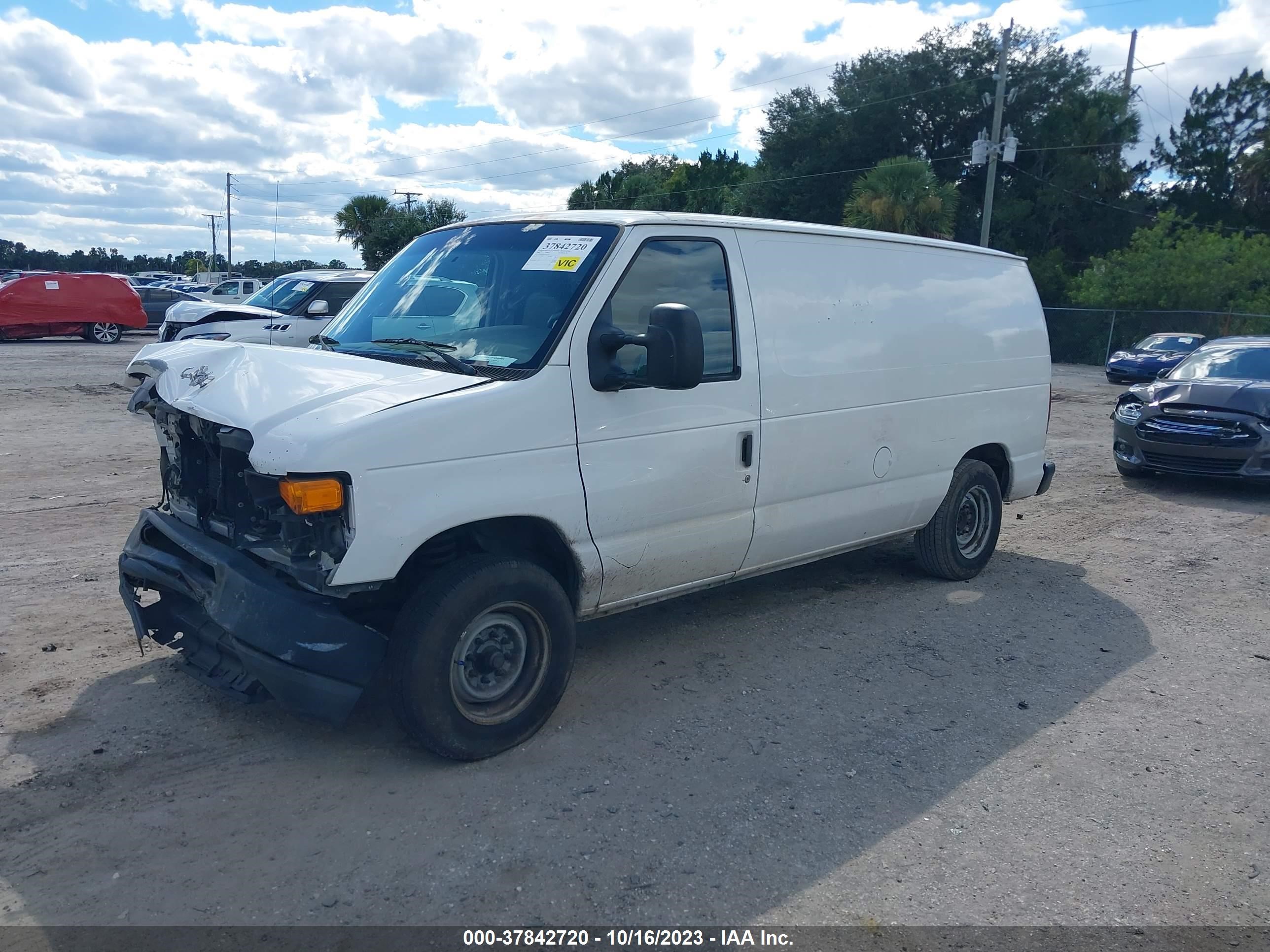 Photo 1 VIN: 1FTNE14W28DA33145 - FORD ECONOLINE 