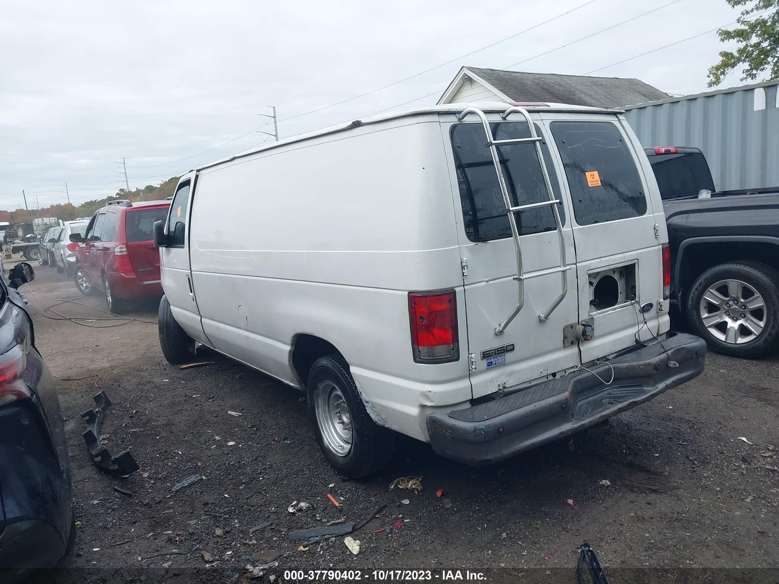 Photo 2 VIN: 1FTNE14W37DB37657 - FORD ECONOLINE 