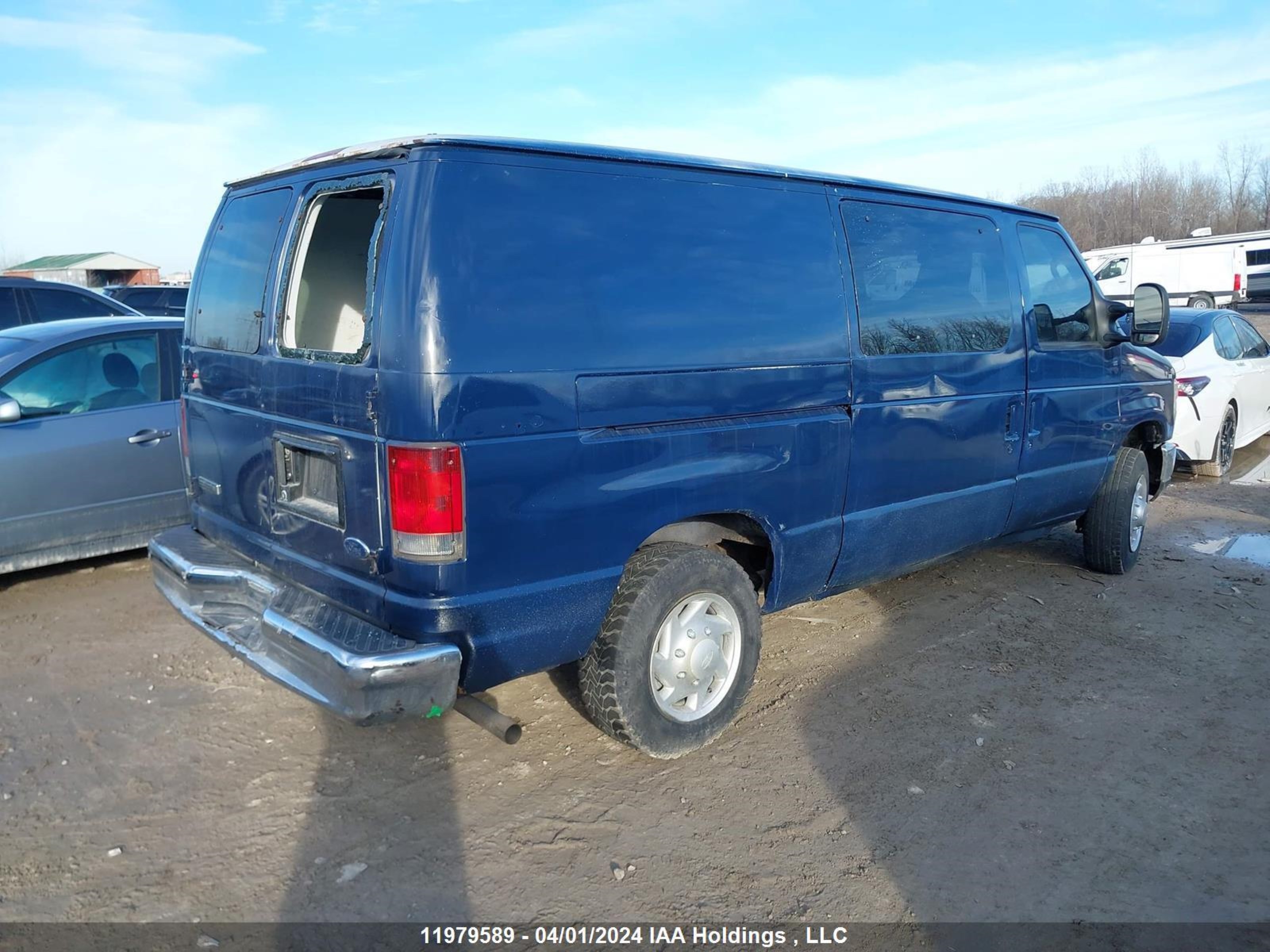 Photo 3 VIN: 1FTNE14W39DA58329 - FORD ECONOLINE 