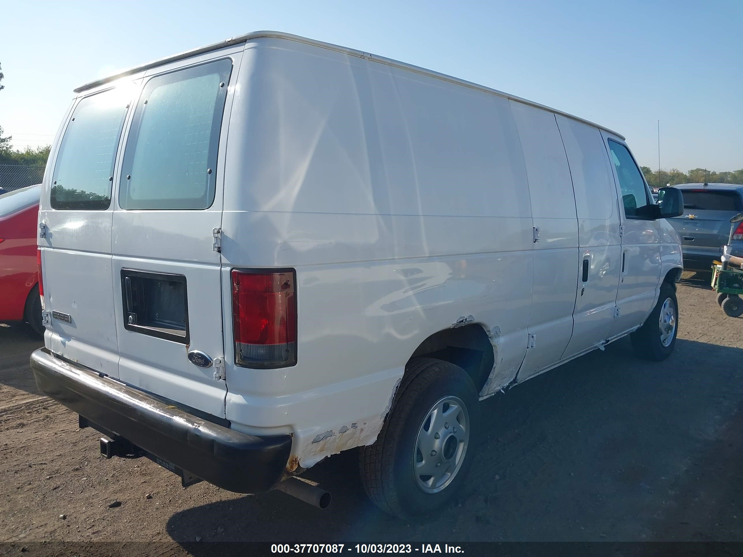 Photo 3 VIN: 1FTNE14W67DA42140 - FORD ECONOLINE 