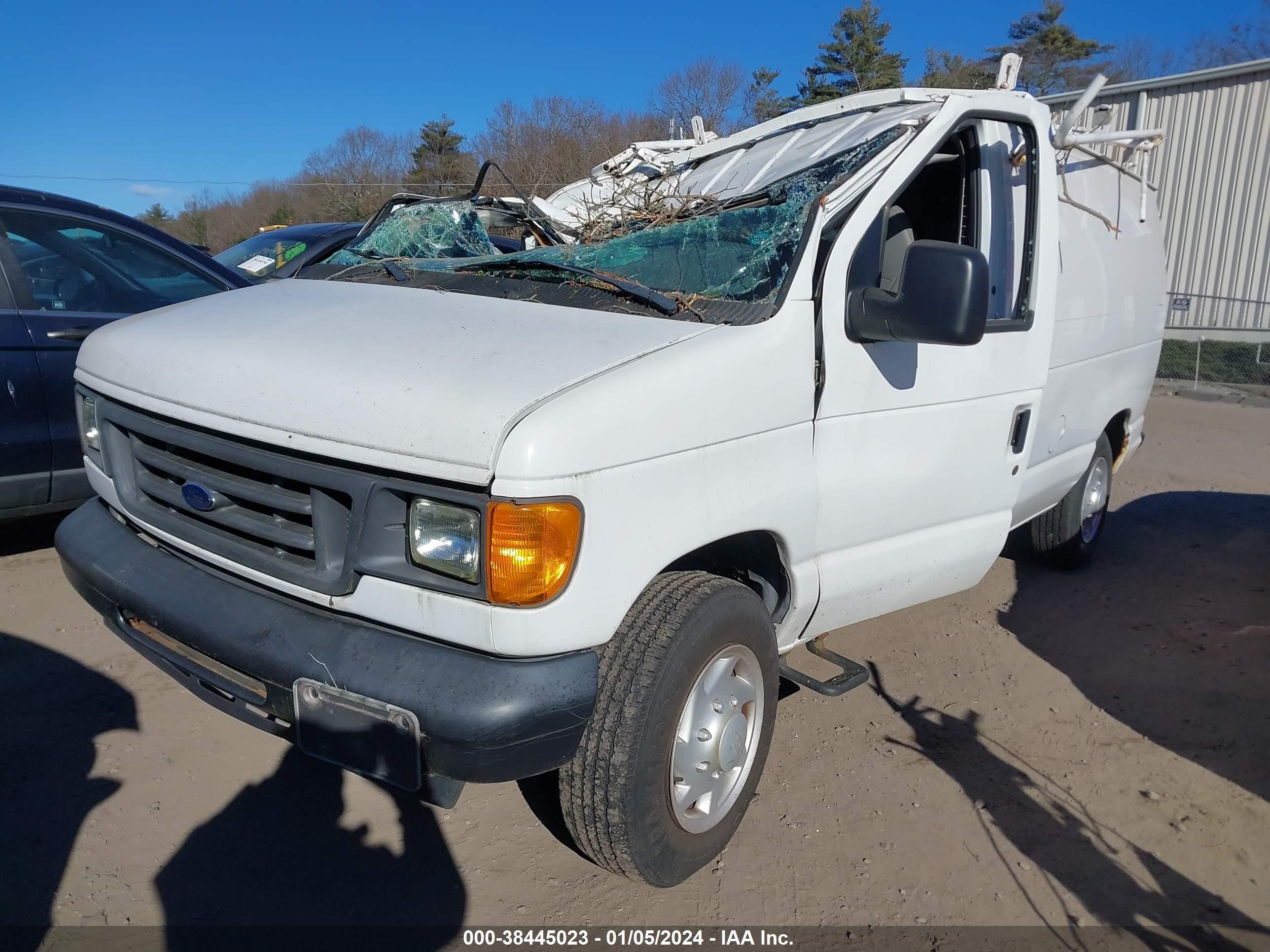 Photo 1 VIN: 1FTNE14WX7DB28051 - FORD ECONOLINE 