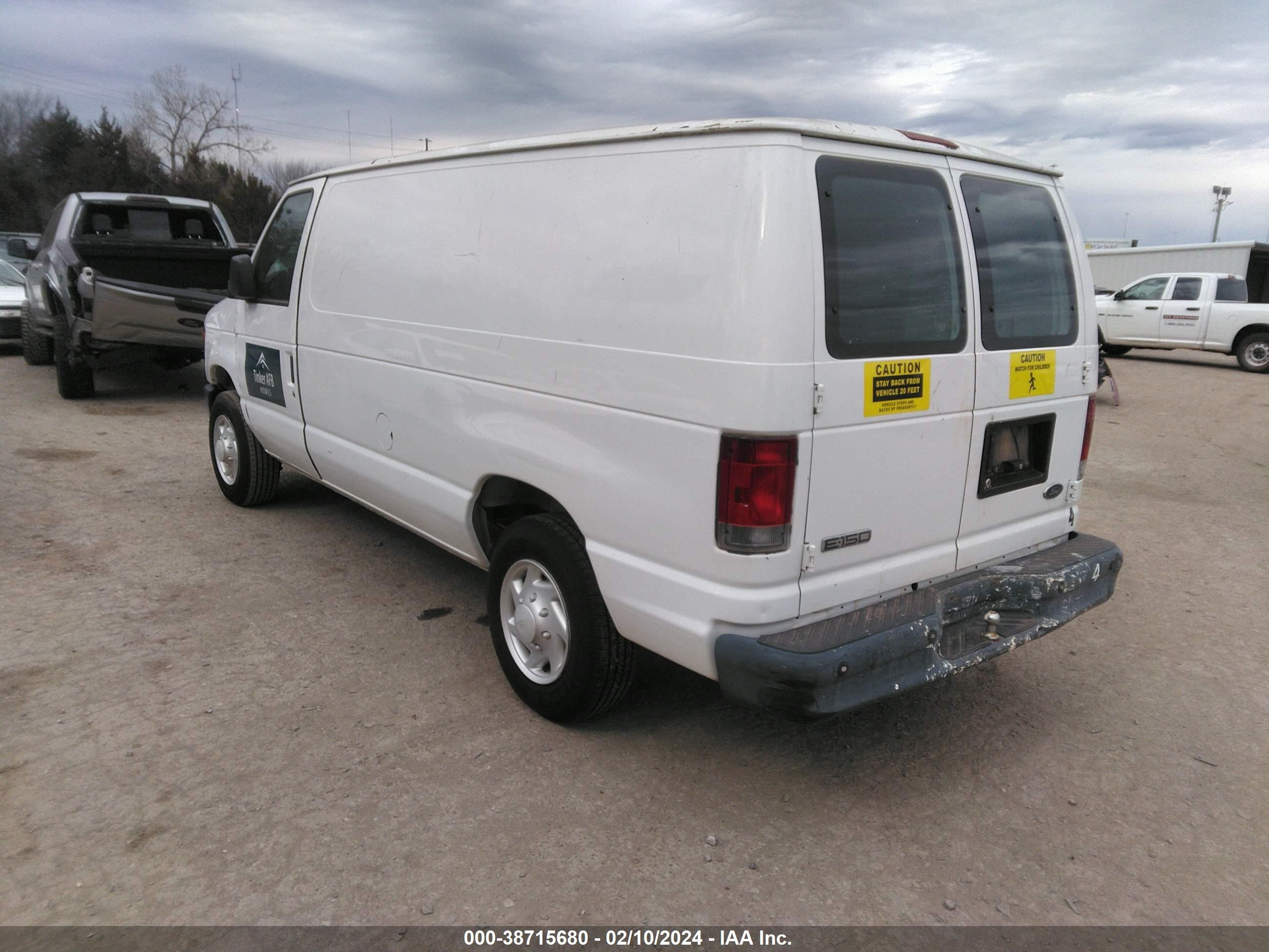 Photo 2 VIN: 1FTNE14WX8DA27612 - FORD ECONOLINE 