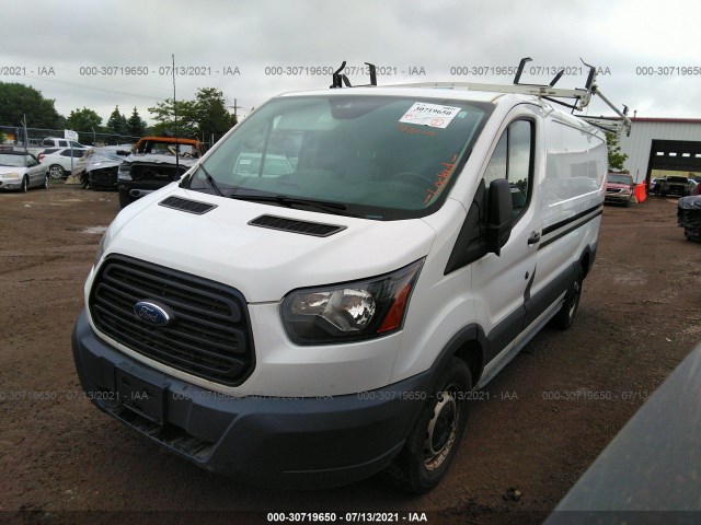 Photo 1 VIN: 1FTNE1YG2FKA96743 - FORD TRANSIT CARGO VAN 