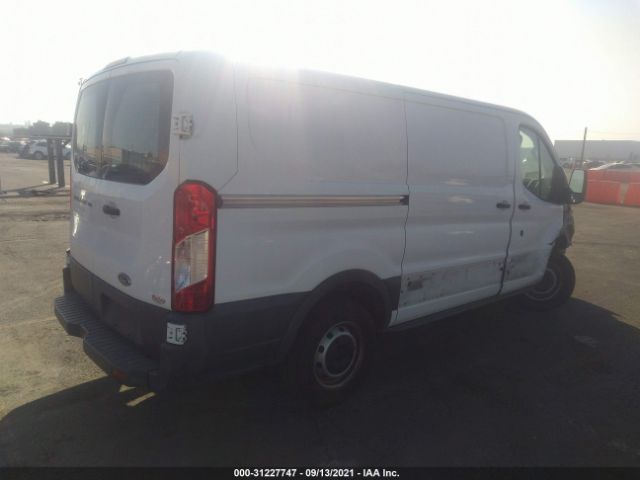 Photo 3 VIN: 1FTNE1YM4FKB25990 - FORD TRANSIT CARGO VAN 