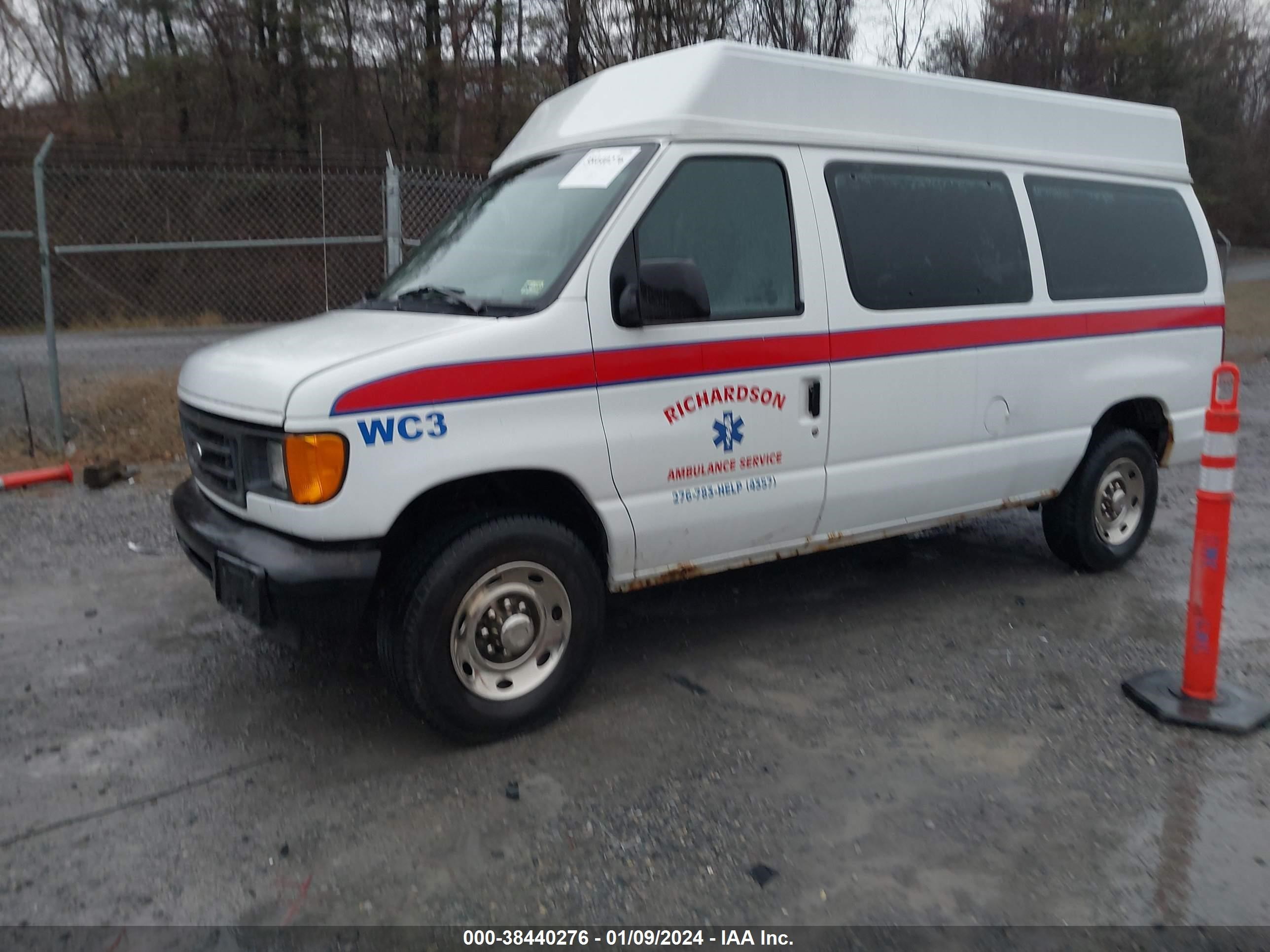 Photo 1 VIN: 1FTNE24203HC05953 - FORD ECONOLINE 