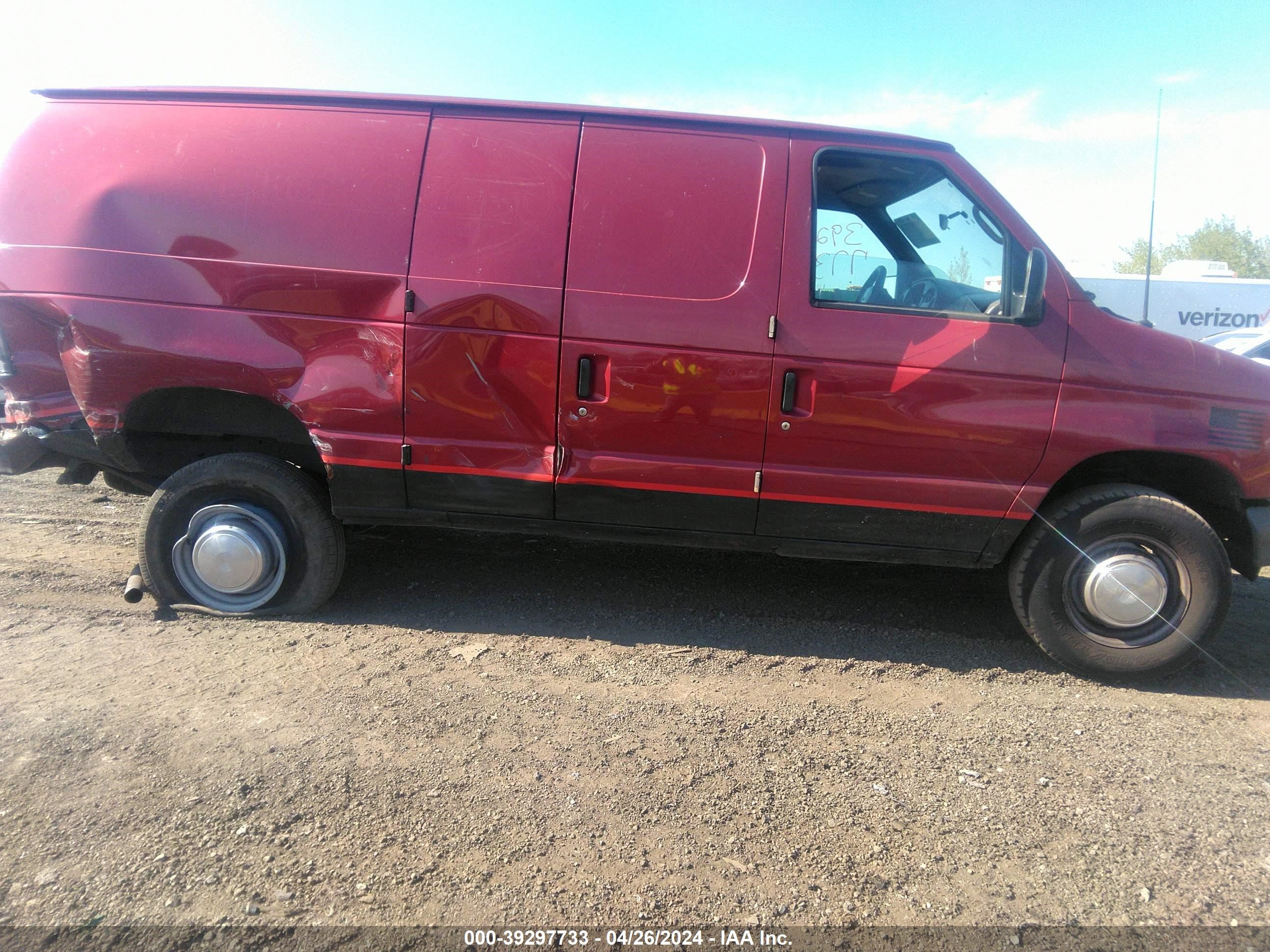 Photo 12 VIN: 1FTNE24231HB32056 - FORD ECONOLINE 