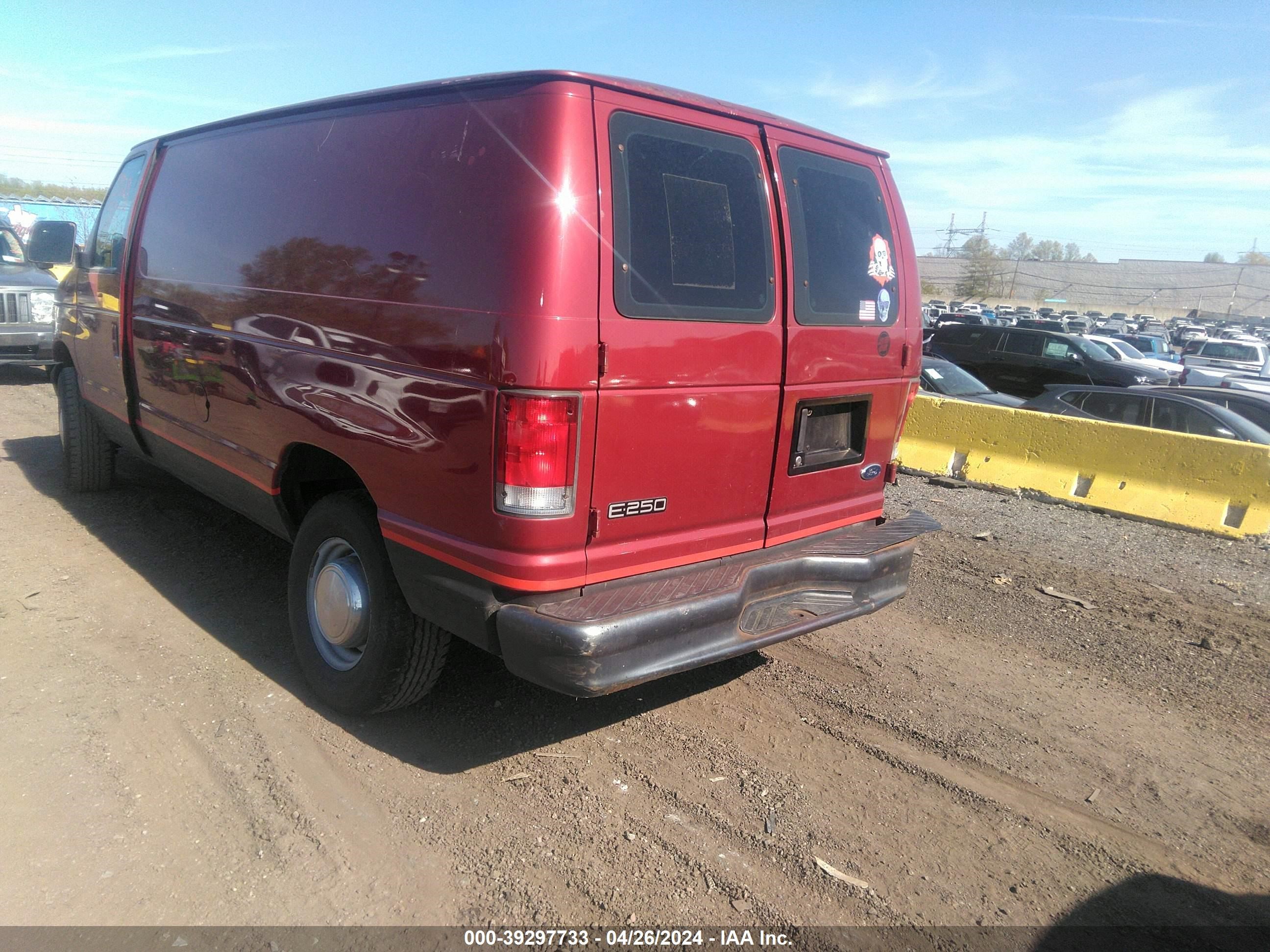 Photo 2 VIN: 1FTNE24231HB32056 - FORD ECONOLINE 