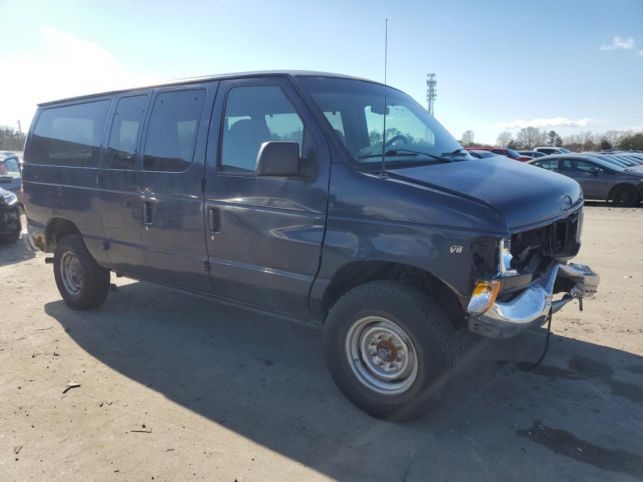 Photo 3 VIN: 1FTNE24L02HA64633 - FORD ECONOLINE 