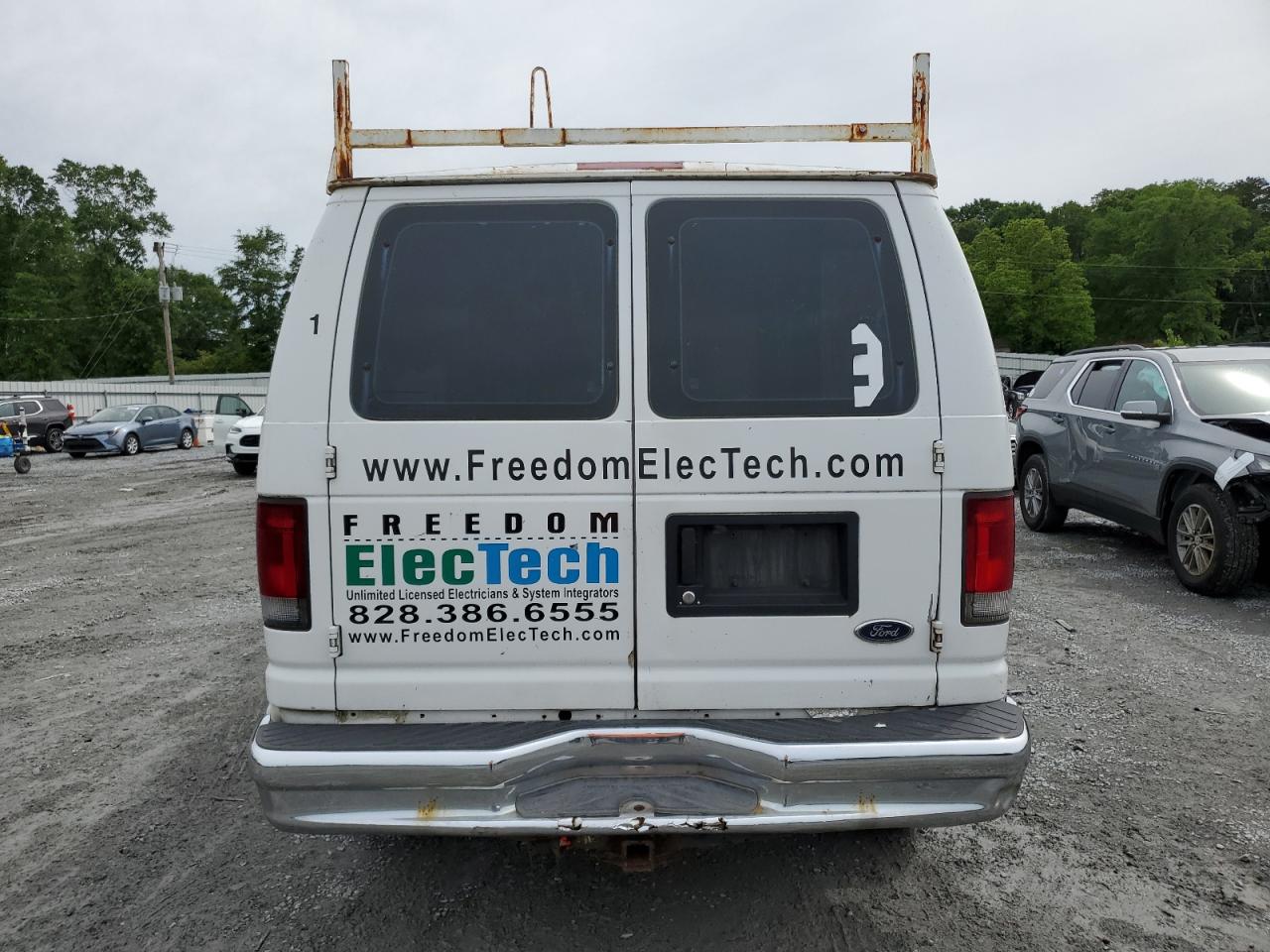 Photo 5 VIN: 1FTNE24L04HA80382 - FORD ECONOLINE 