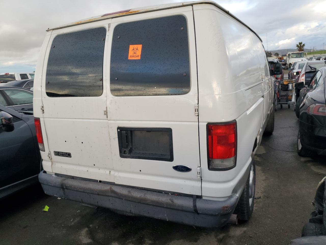 Photo 2 VIN: 1FTNE24L05HA28249 - FORD ECONOLINE 