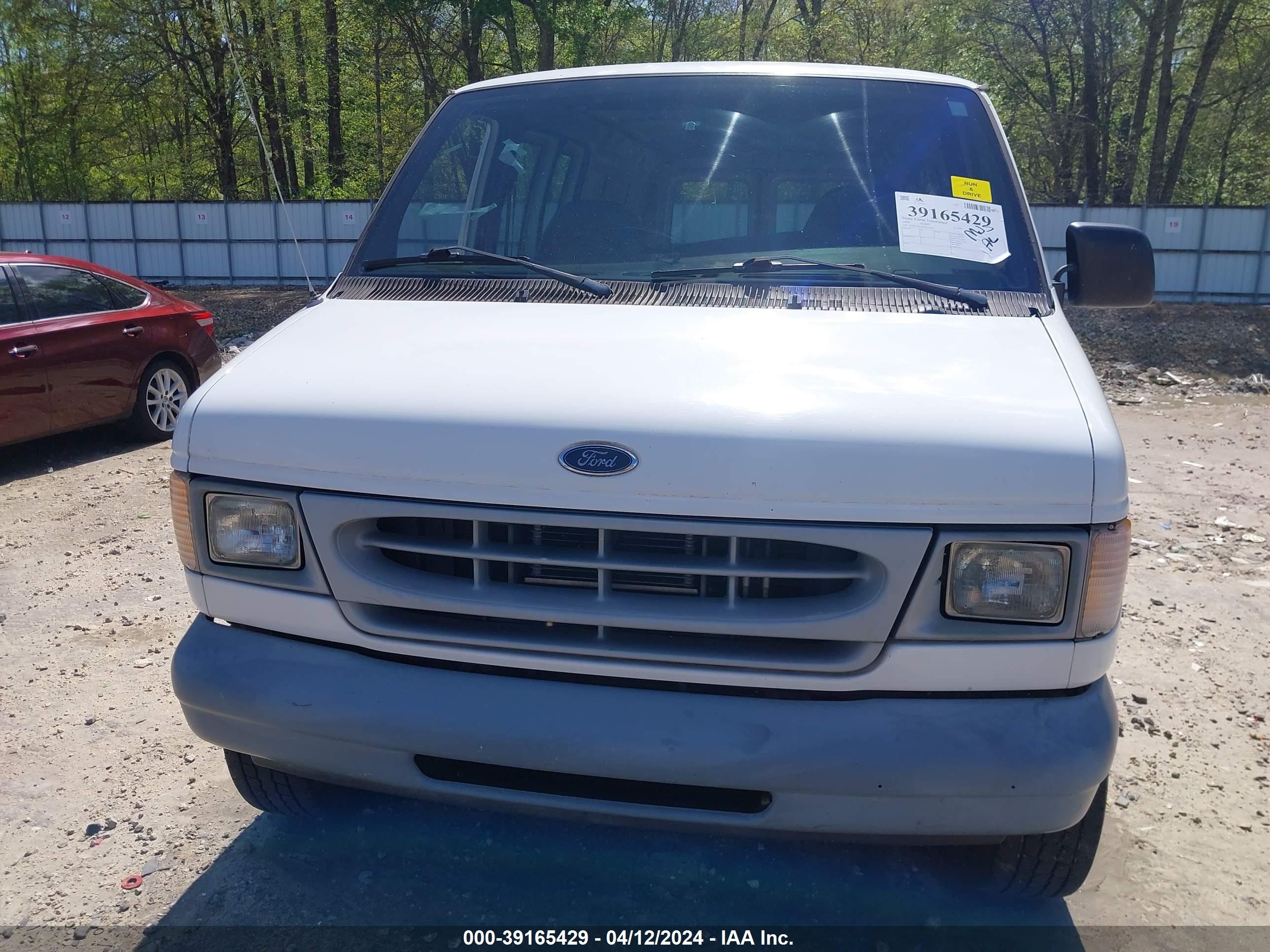 Photo 12 VIN: 1FTNE24L0YHA32628 - FORD ECONOLINE 