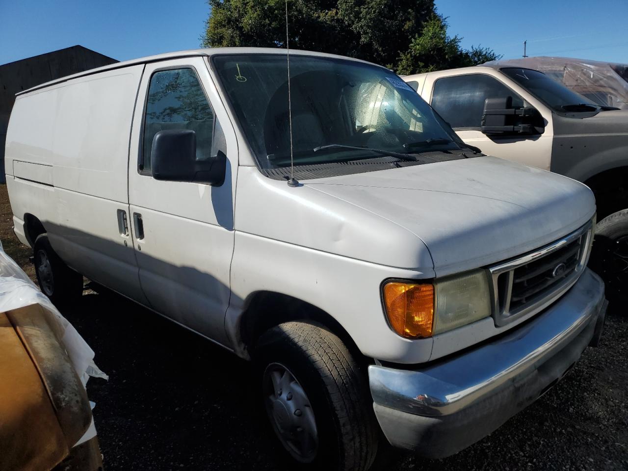 Photo 3 VIN: 1FTNE24L15HA80344 - FORD ECONOLINE 