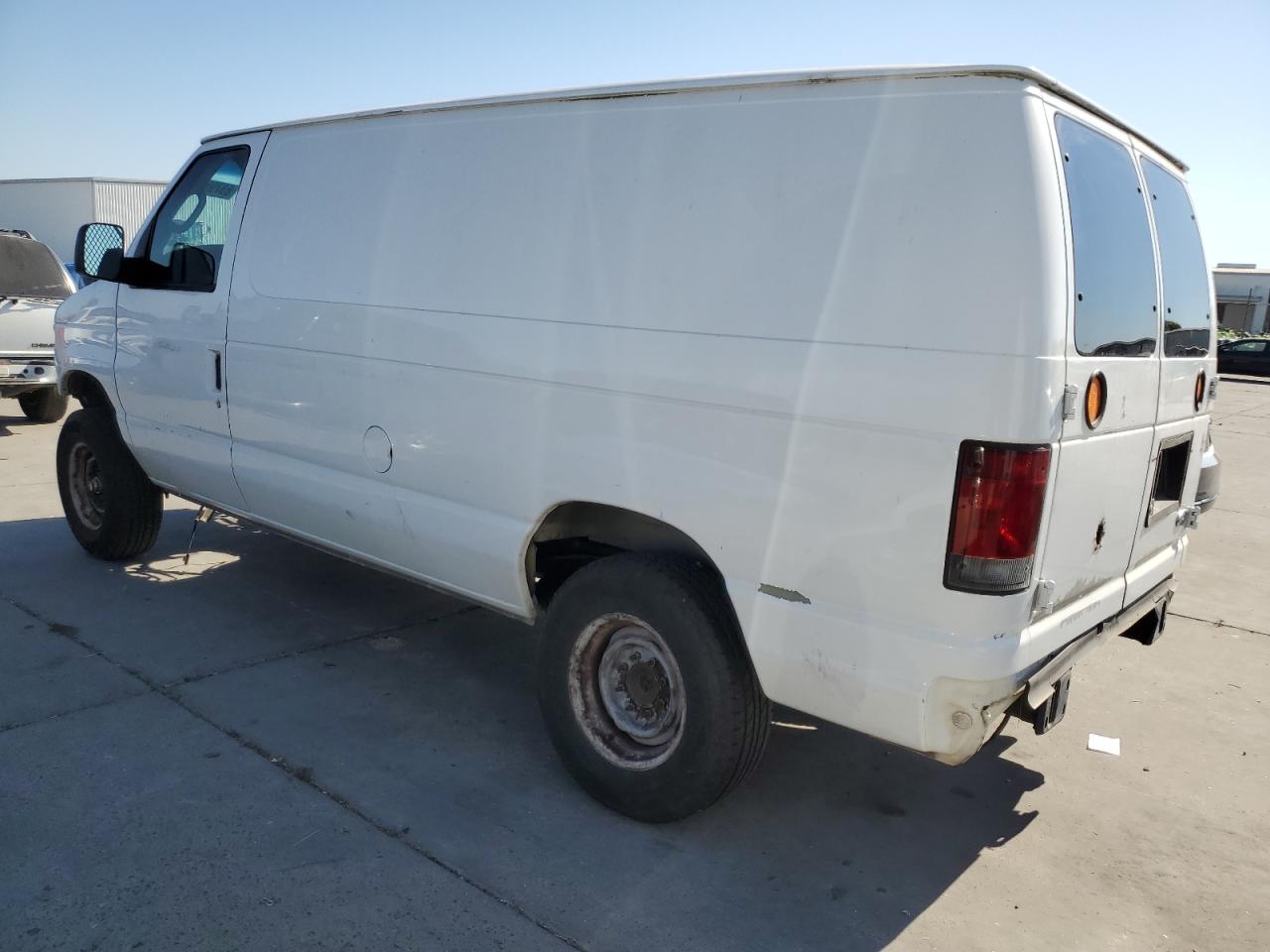 Photo 1 VIN: 1FTNE24L17DA74859 - FORD ECONOLINE 