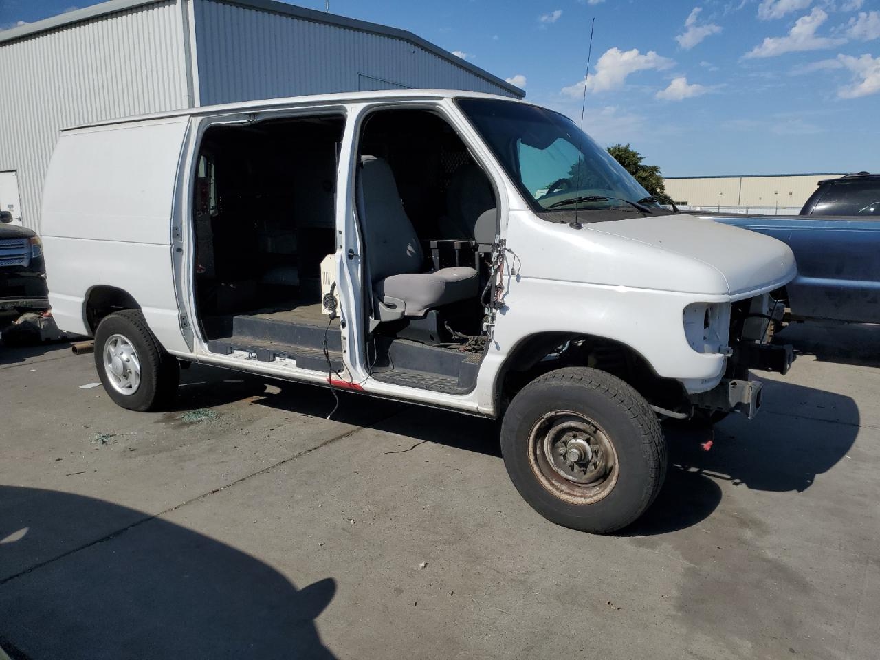 Photo 3 VIN: 1FTNE24L17DA74859 - FORD ECONOLINE 