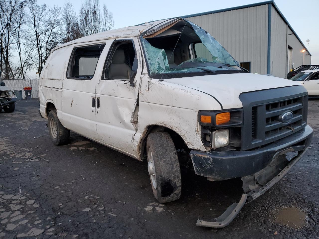 Photo 3 VIN: 1FTNE24L19DA16107 - FORD ECONOLINE 