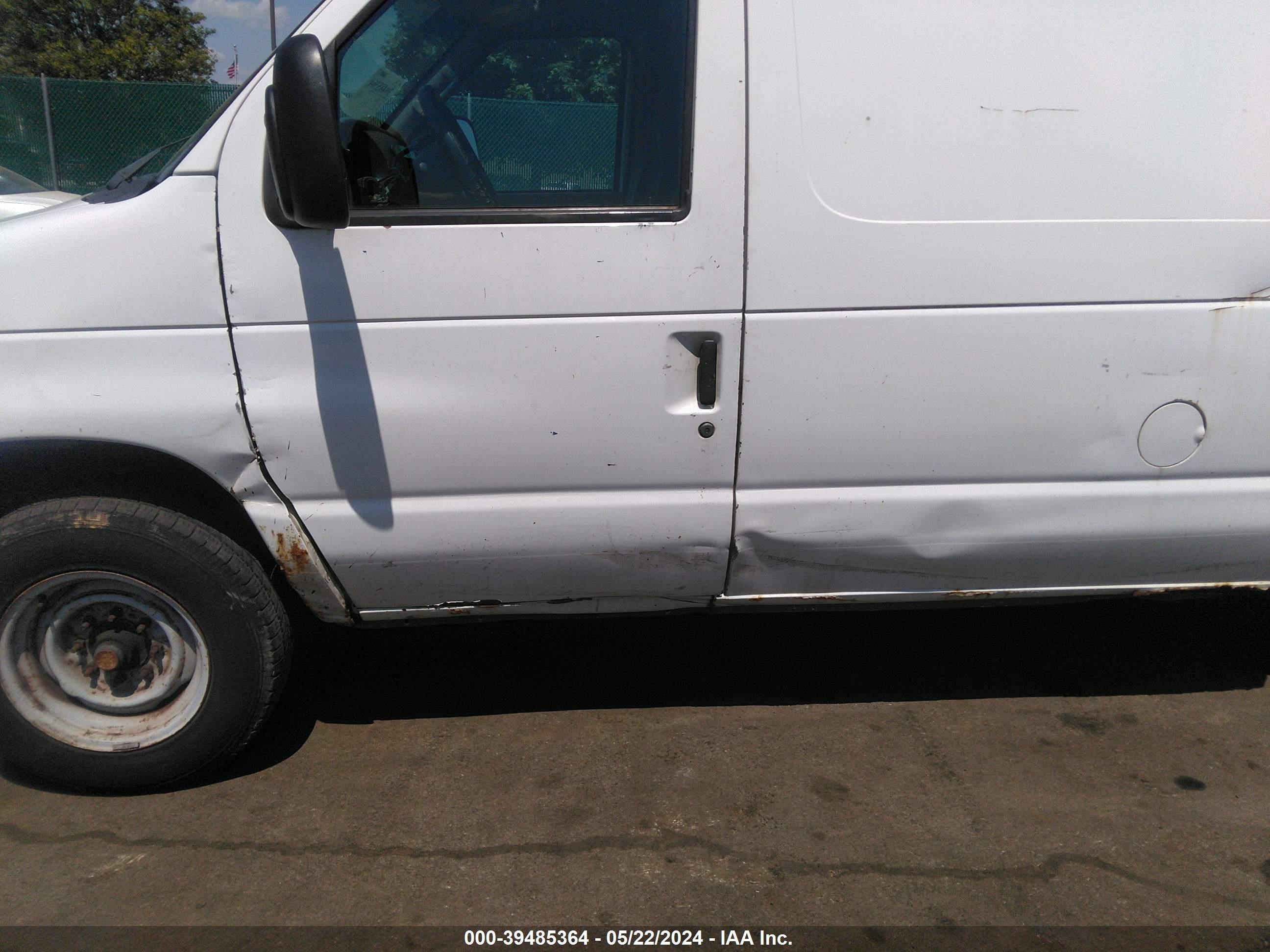 Photo 11 VIN: 1FTNE24L22HA29849 - FORD ECONOLINE 